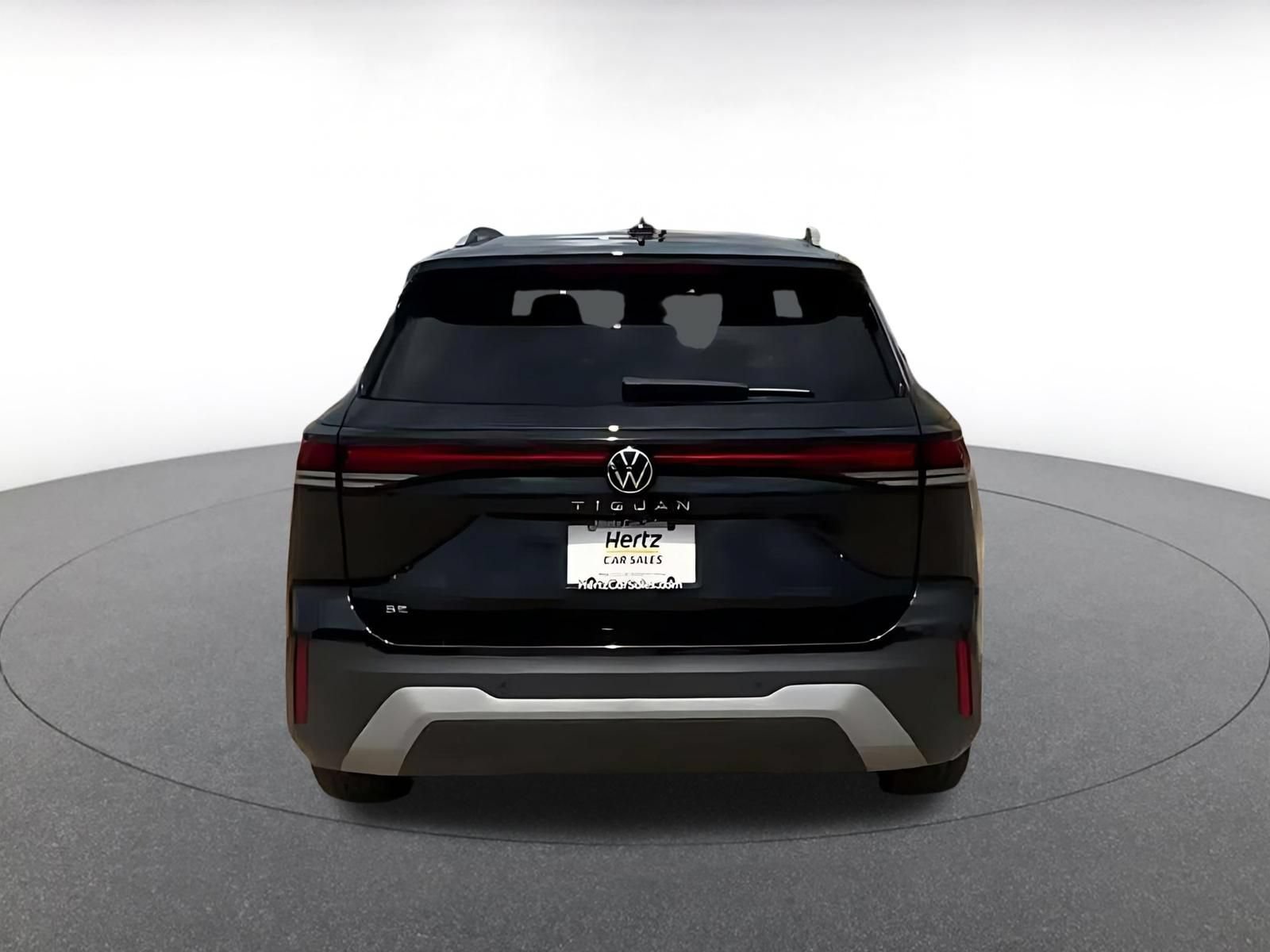 Thumbnail: 2026 Volkswagen Tiguan - 10