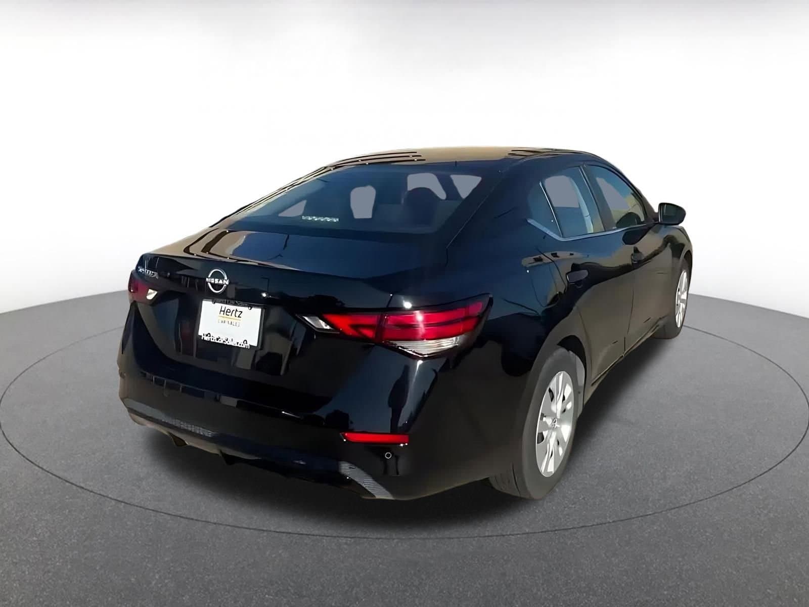 Thumbnail: 2025 Nissan Sentra - 14