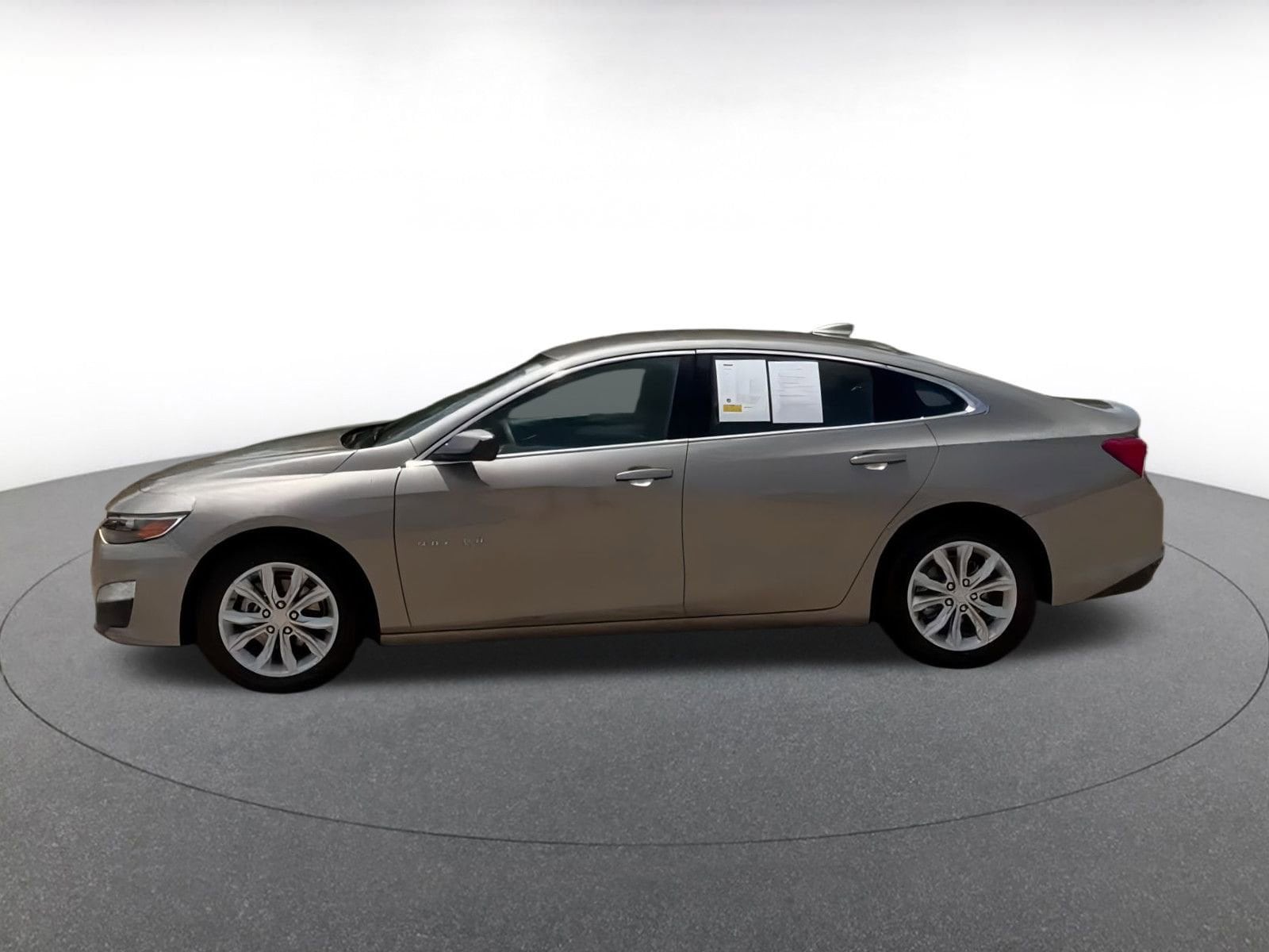 Thumbnail: 2024 Chevrolet Malibu - 8