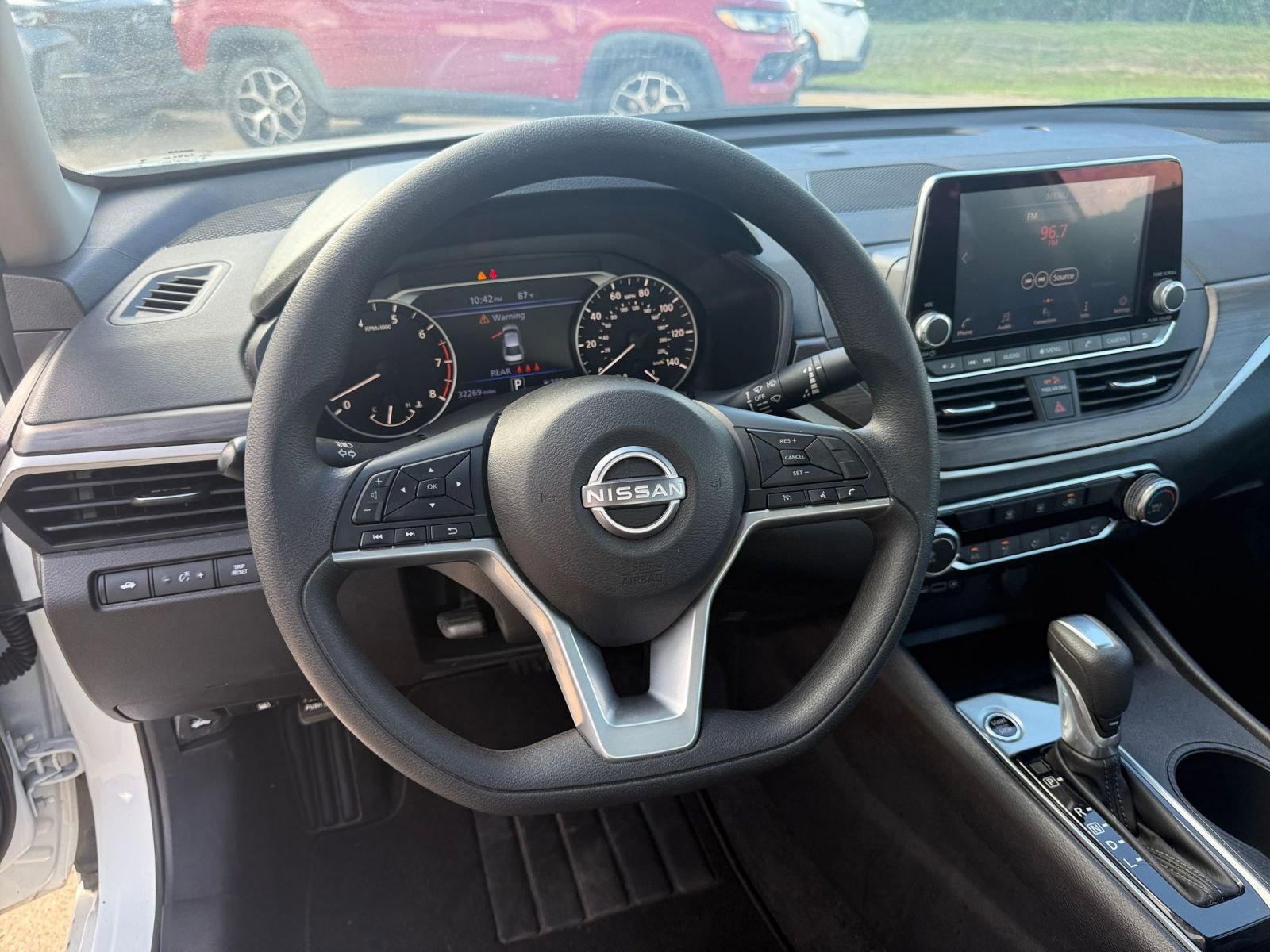 Thumbnail: 2025 Nissan Altima - 28