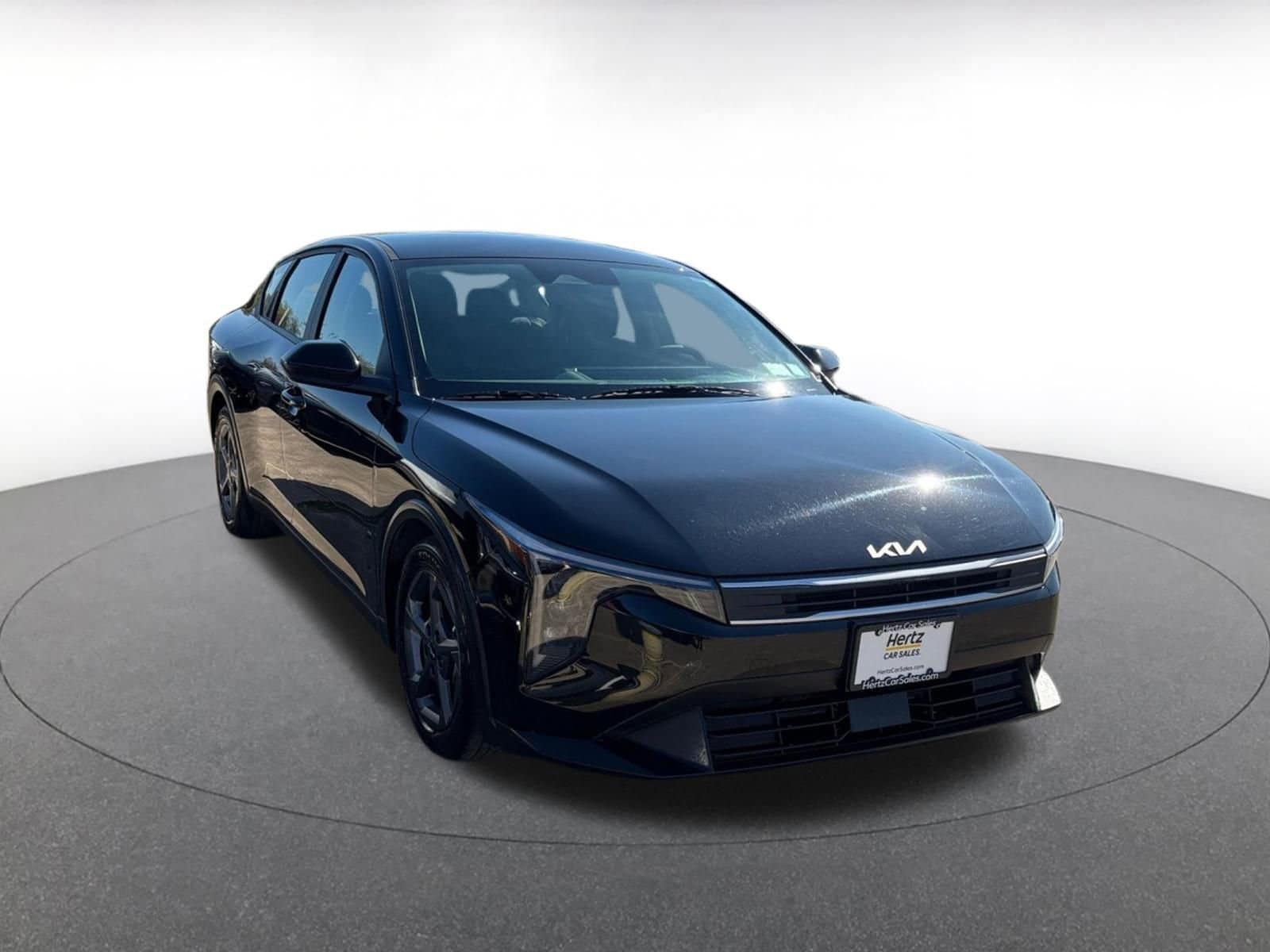 Thumbnail: 2025 Kia K4 - 1