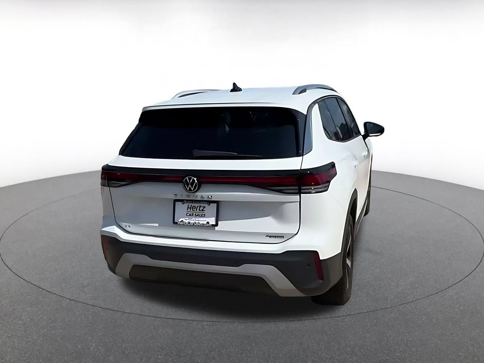 Thumbnail: 2026 Volkswagen Tiguan - 13