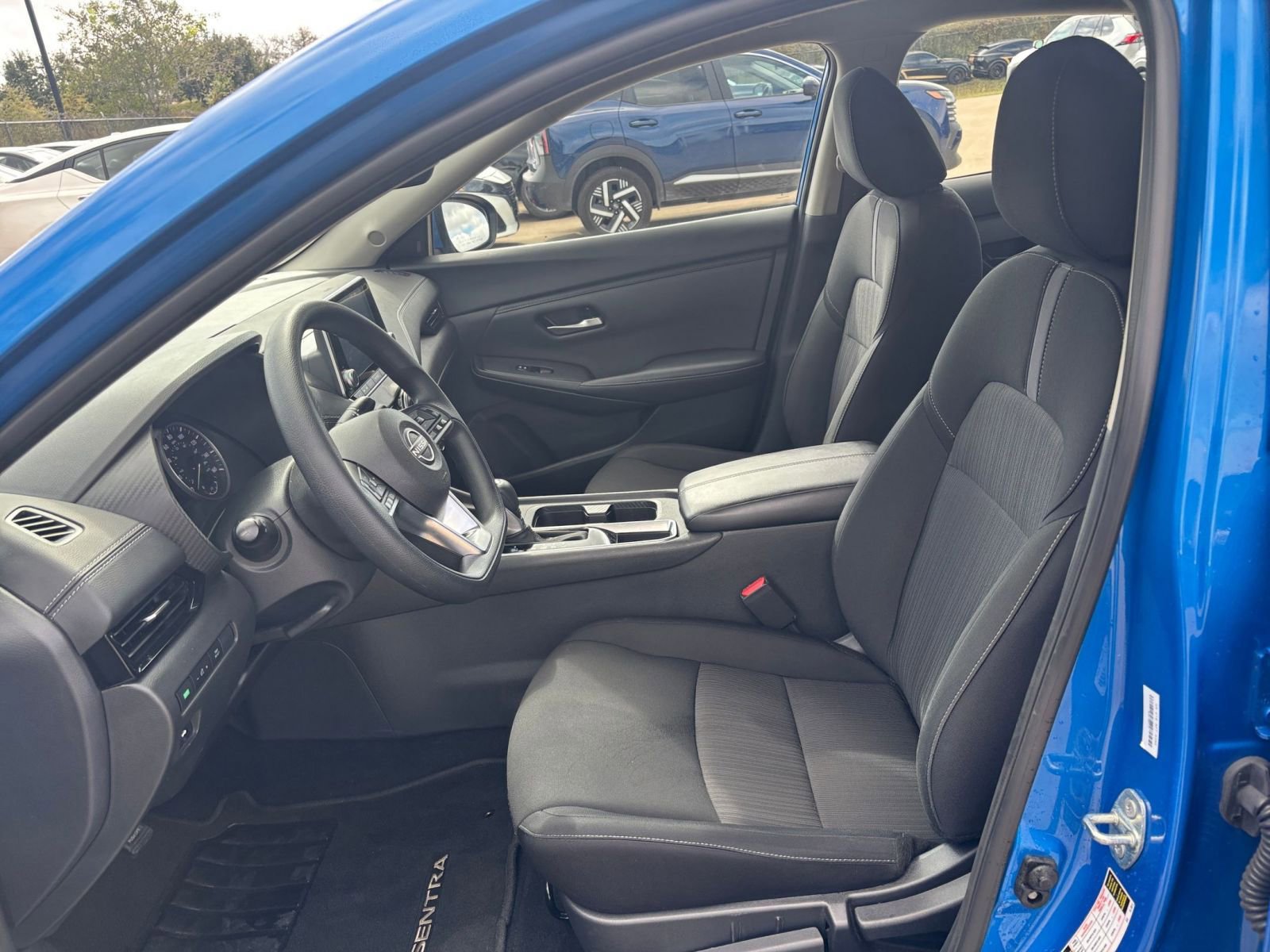 Thumbnail: 2025 Nissan Sentra - 24