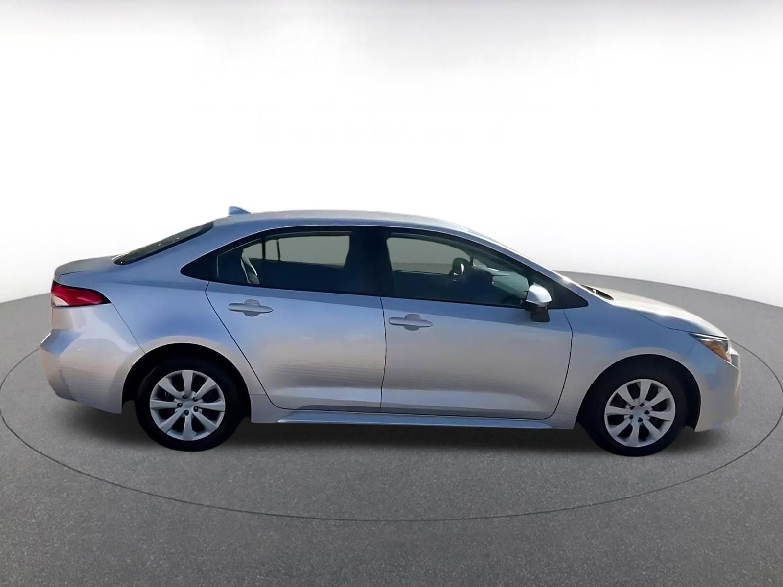 Thumbnail: 2025 Toyota Corolla - 12