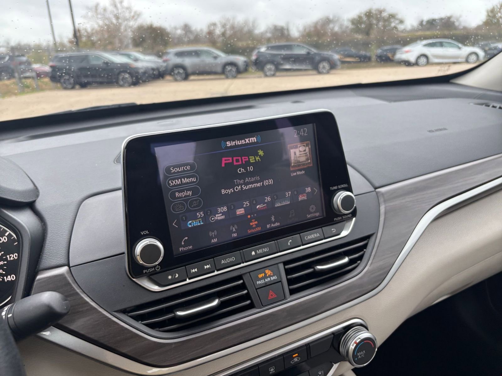 Thumbnail: 2025 Nissan Altima - 20