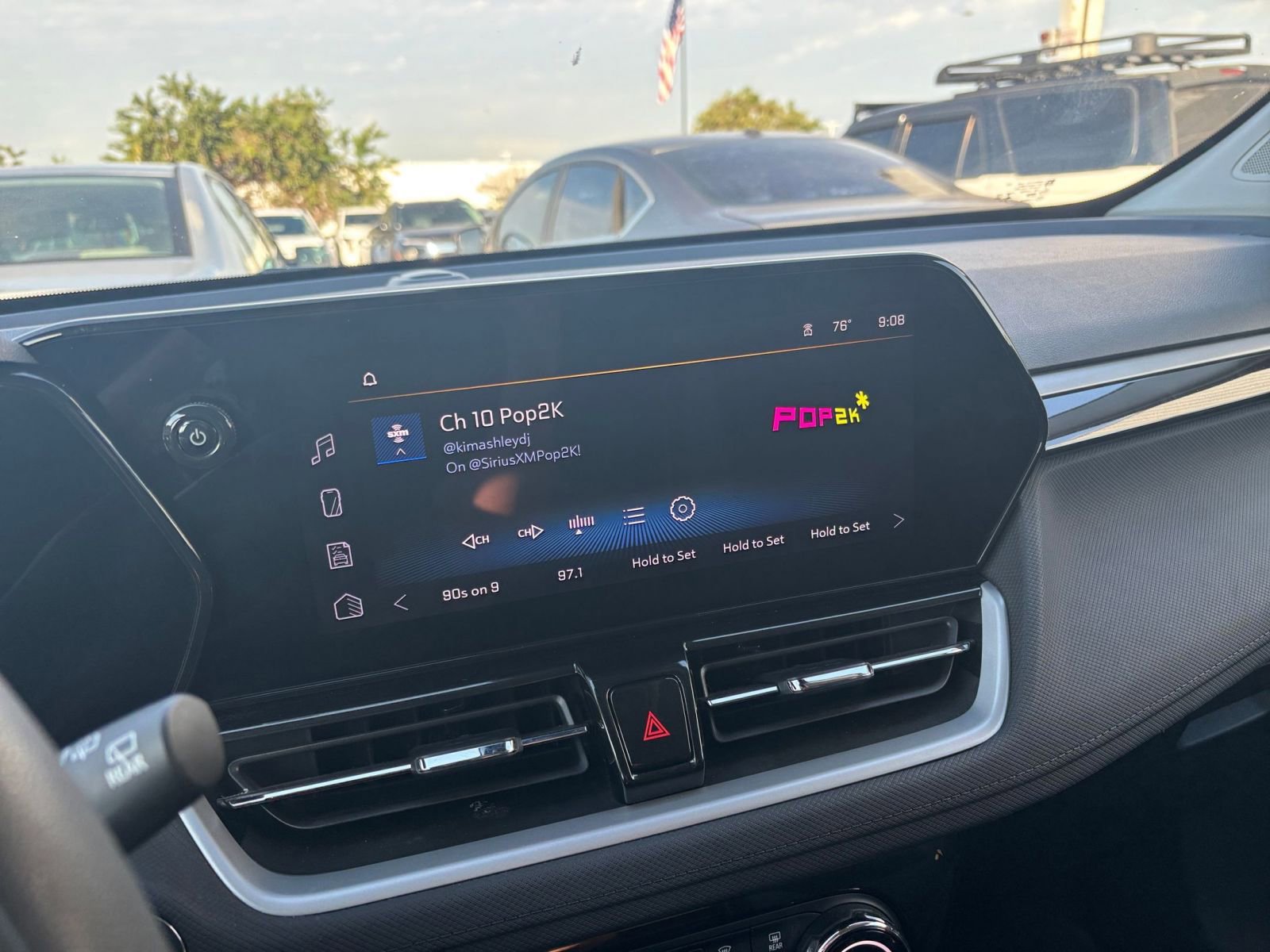 Thumbnail: 2025 Chevrolet TrailBlazer - 21