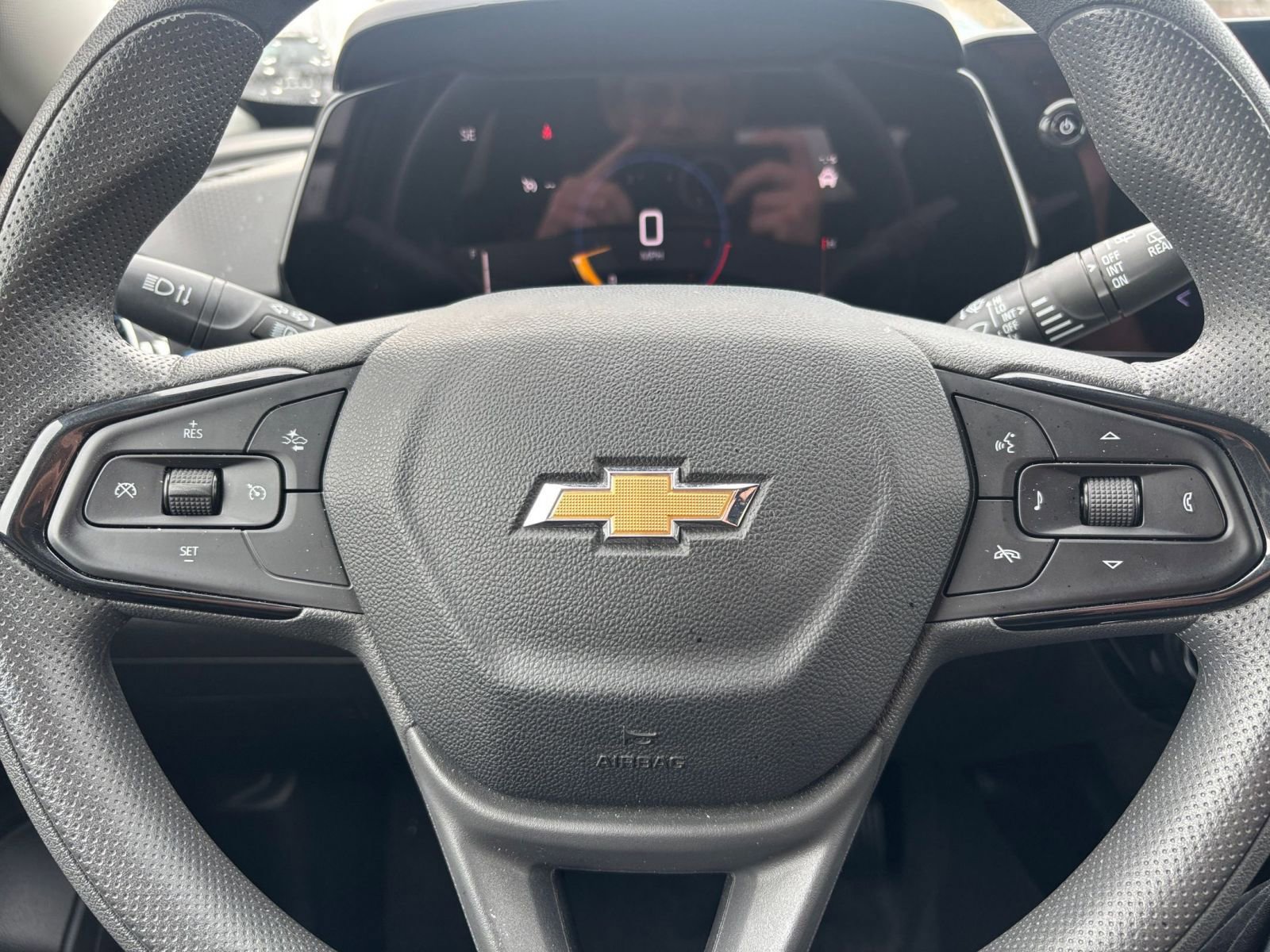 Thumbnail: 2025 Chevrolet Trax - 27