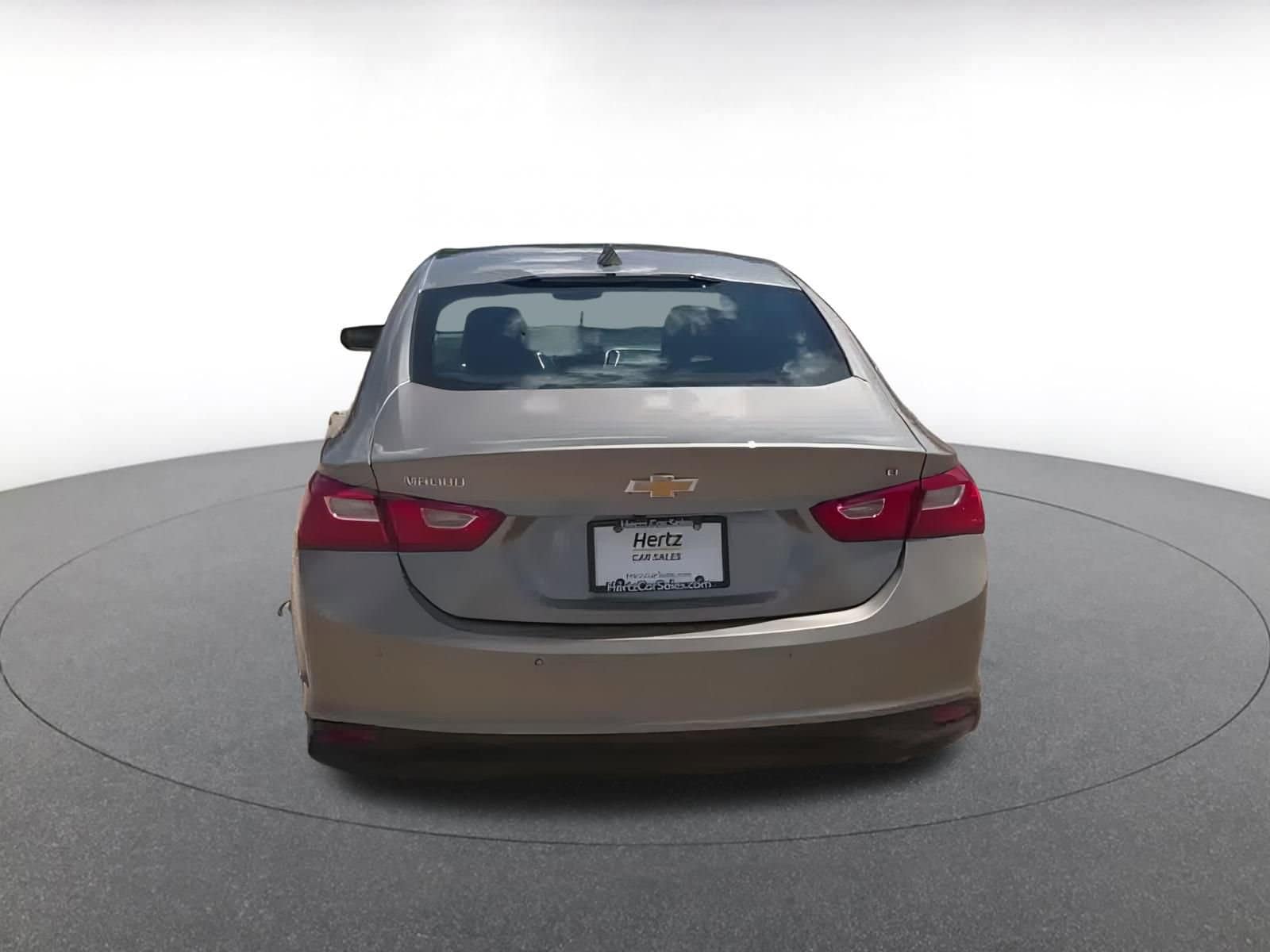 Thumbnail: 2024 Chevrolet Malibu - 11