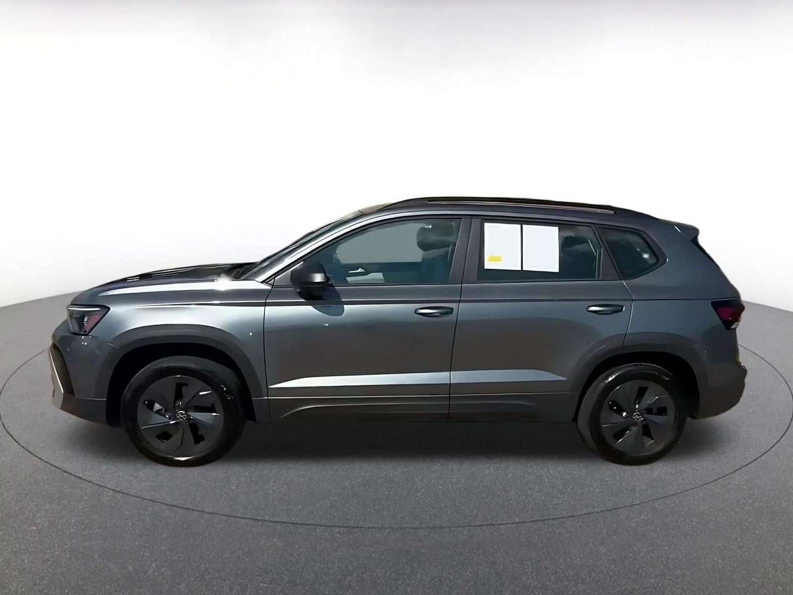 Thumbnail: 2026 Volkswagen Taos - 8