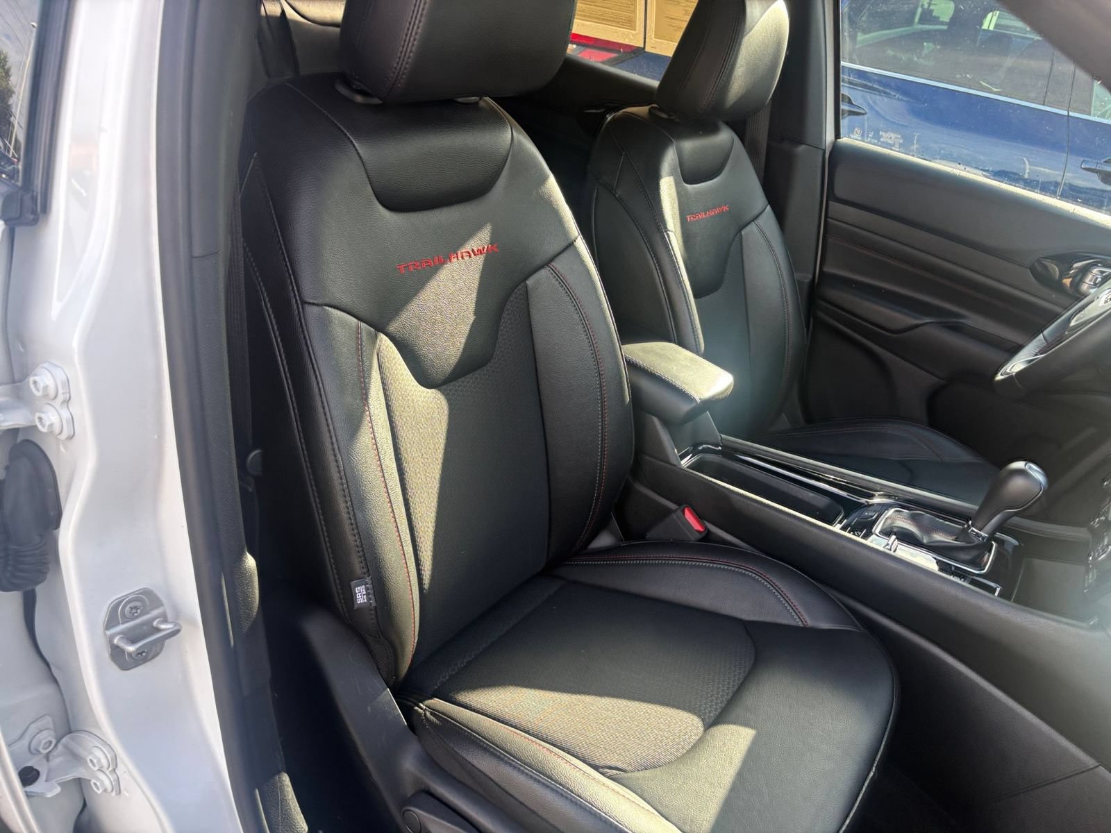 Thumbnail: 2025 Jeep Compass - 34
