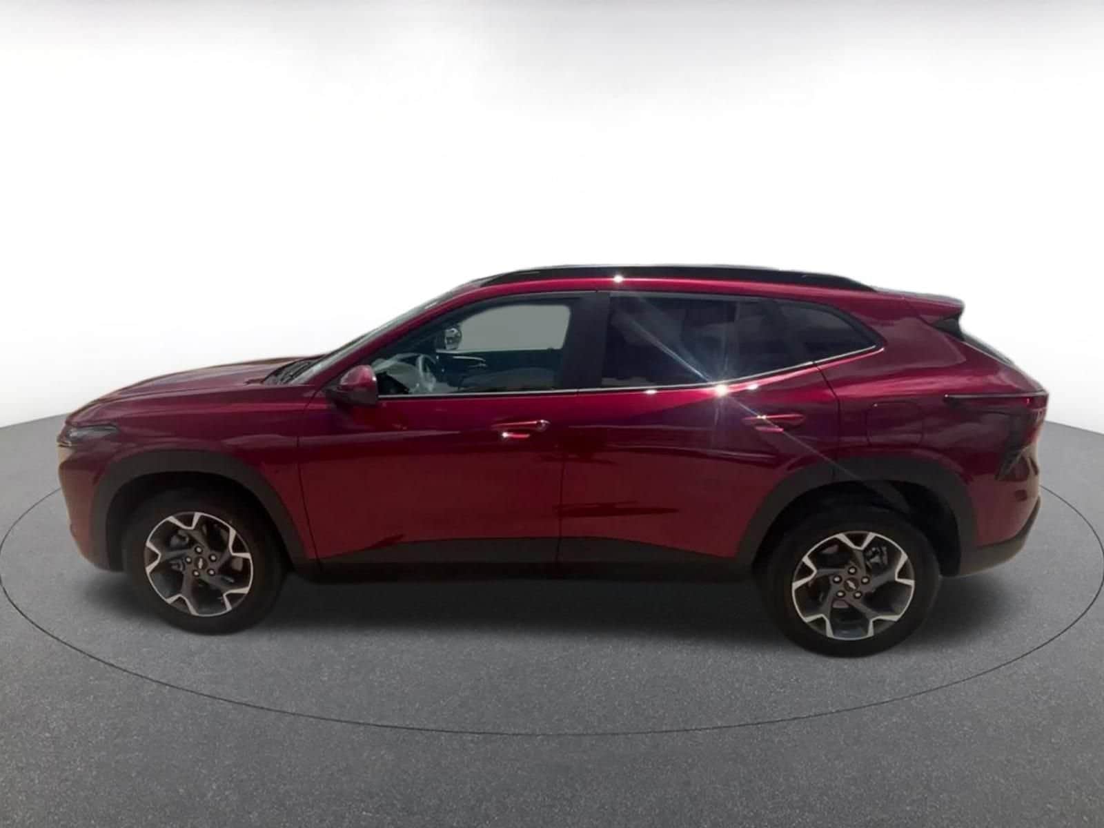 Thumbnail: 2025 Chevrolet Trax - 7
