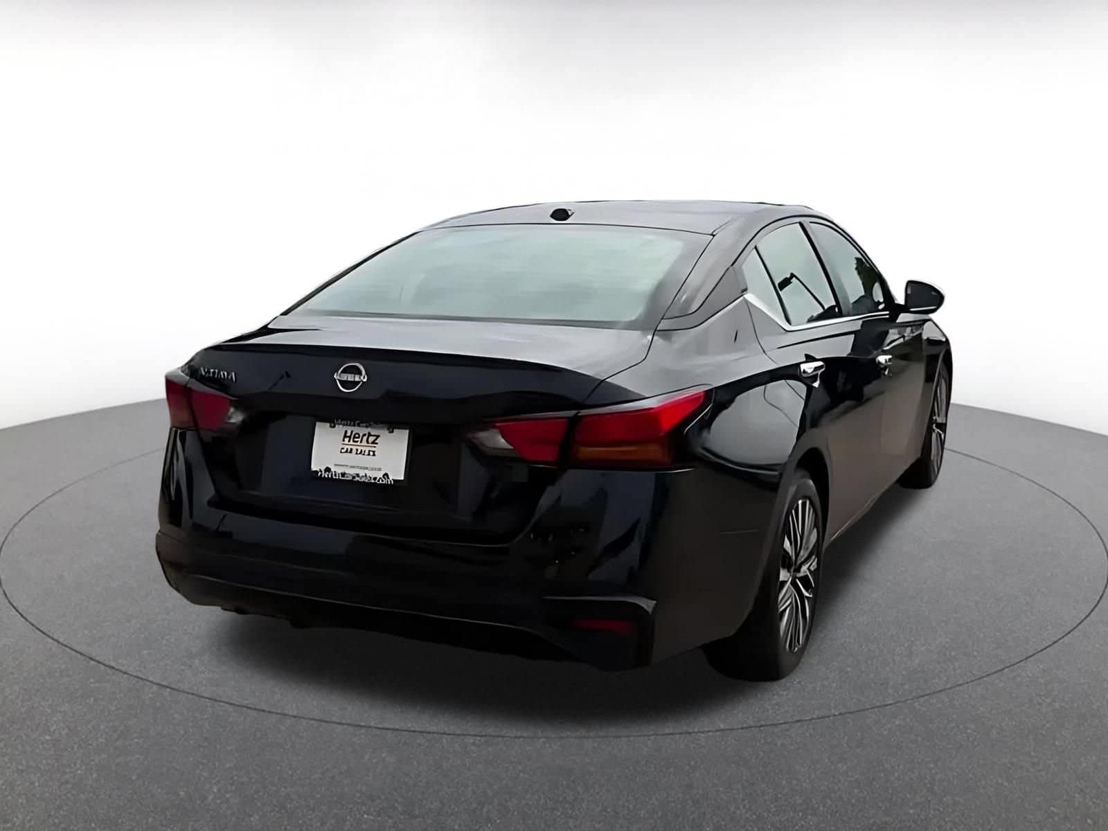 Thumbnail: 2025 Nissan Altima - 13