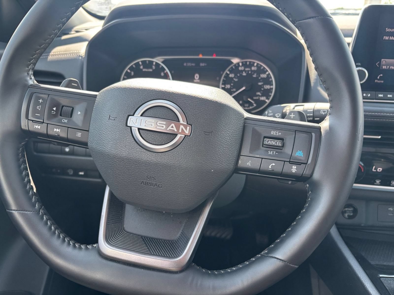 Thumbnail: 2025 Nissan Rogue - 25