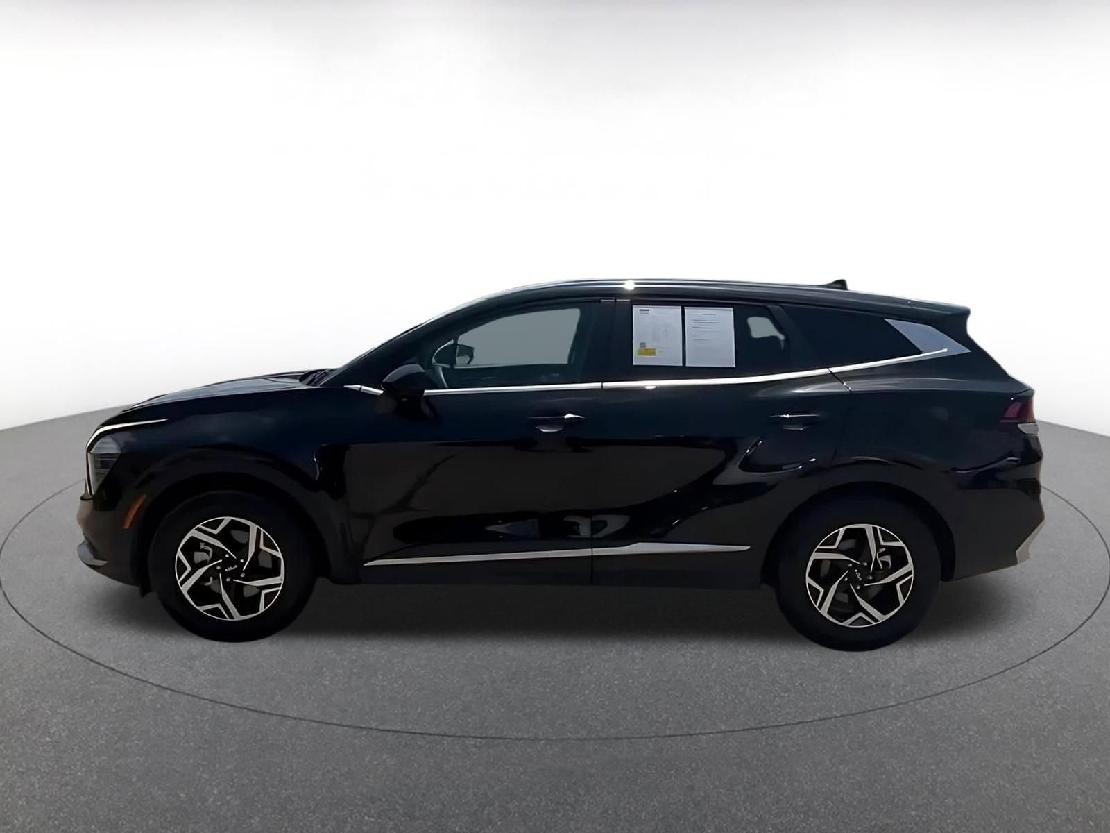 Thumbnail: 2025 Kia Sportage - 9