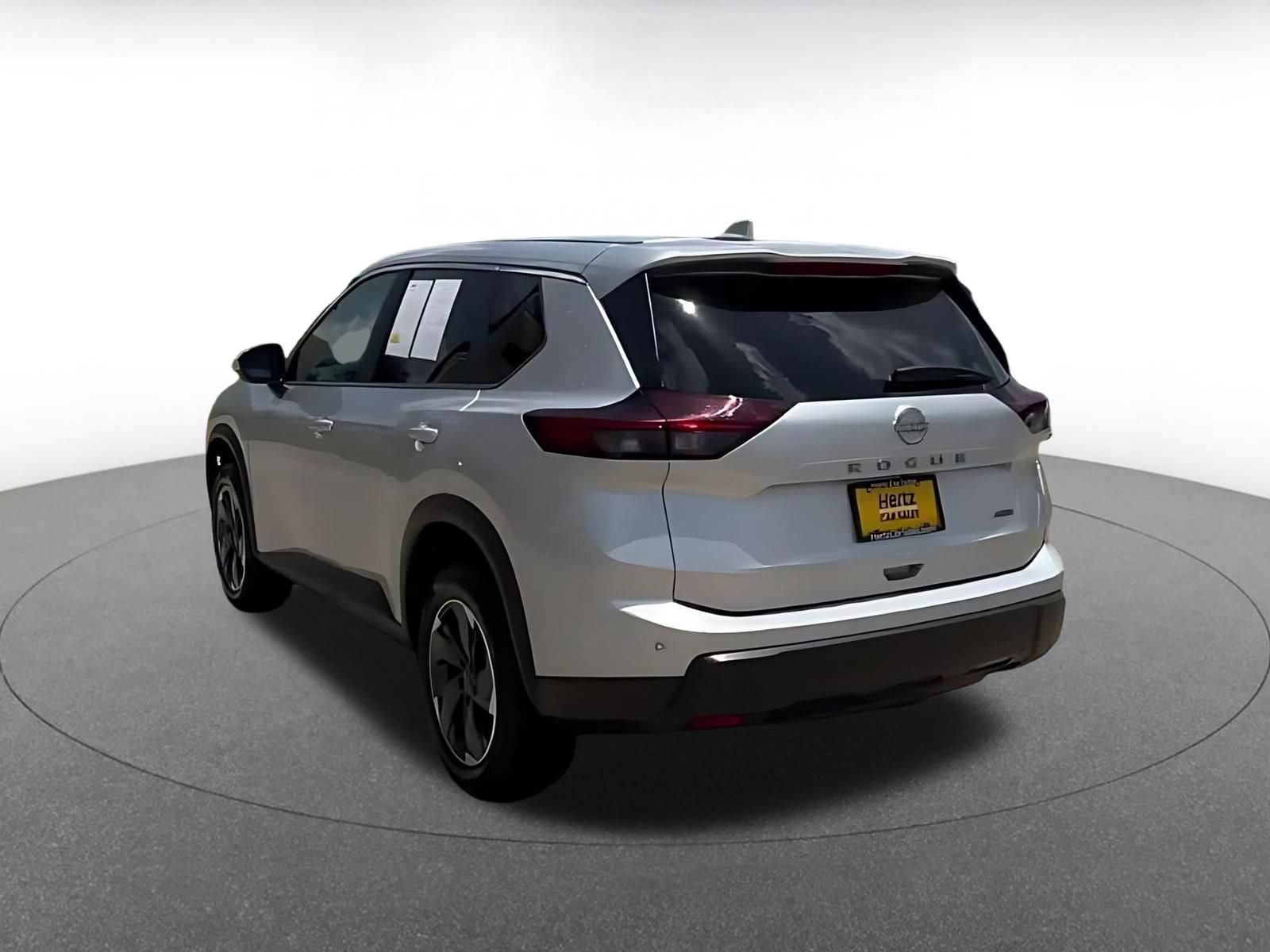 Thumbnail: 2025 Nissan Rogue - 11