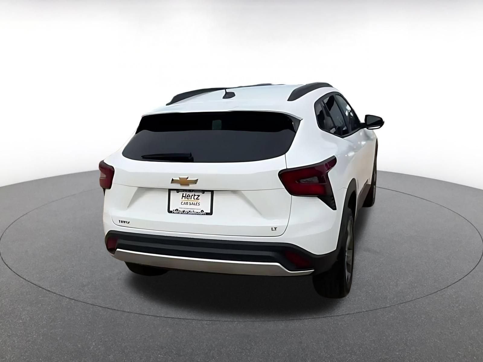 Thumbnail: 2025 Chevrolet Trax - 13