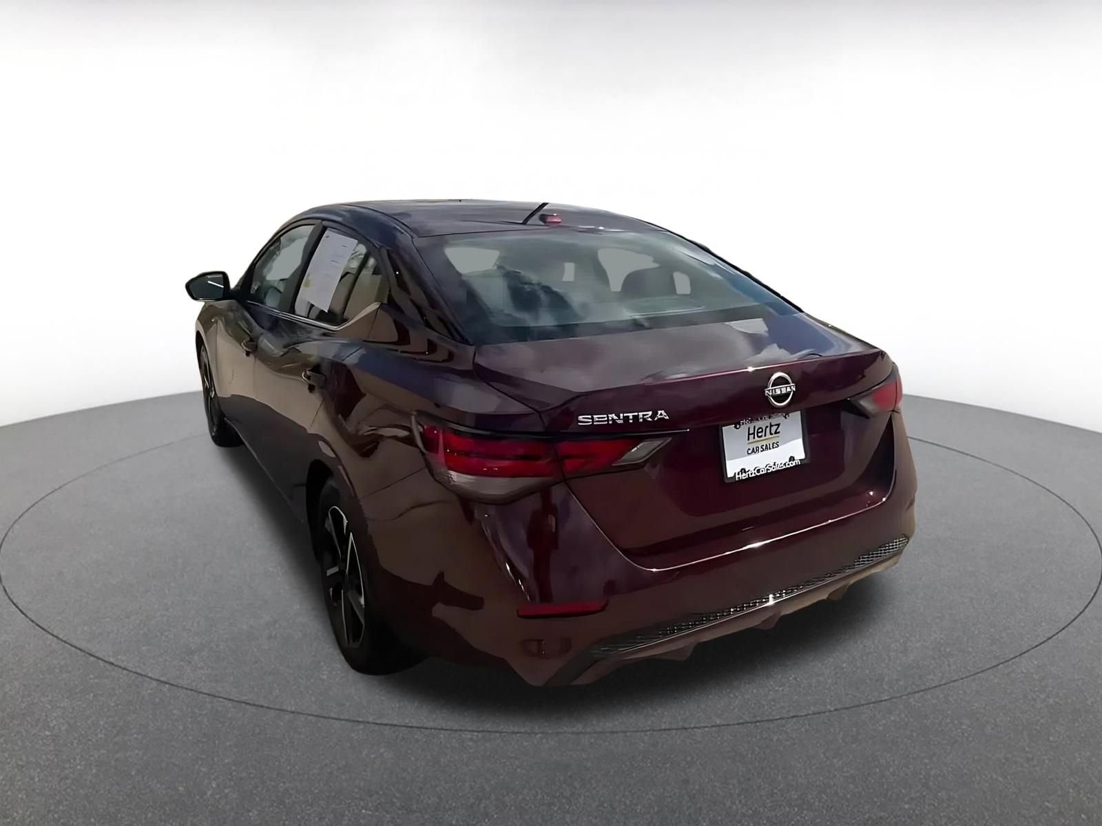 Thumbnail: 2025 Nissan Sentra - 11