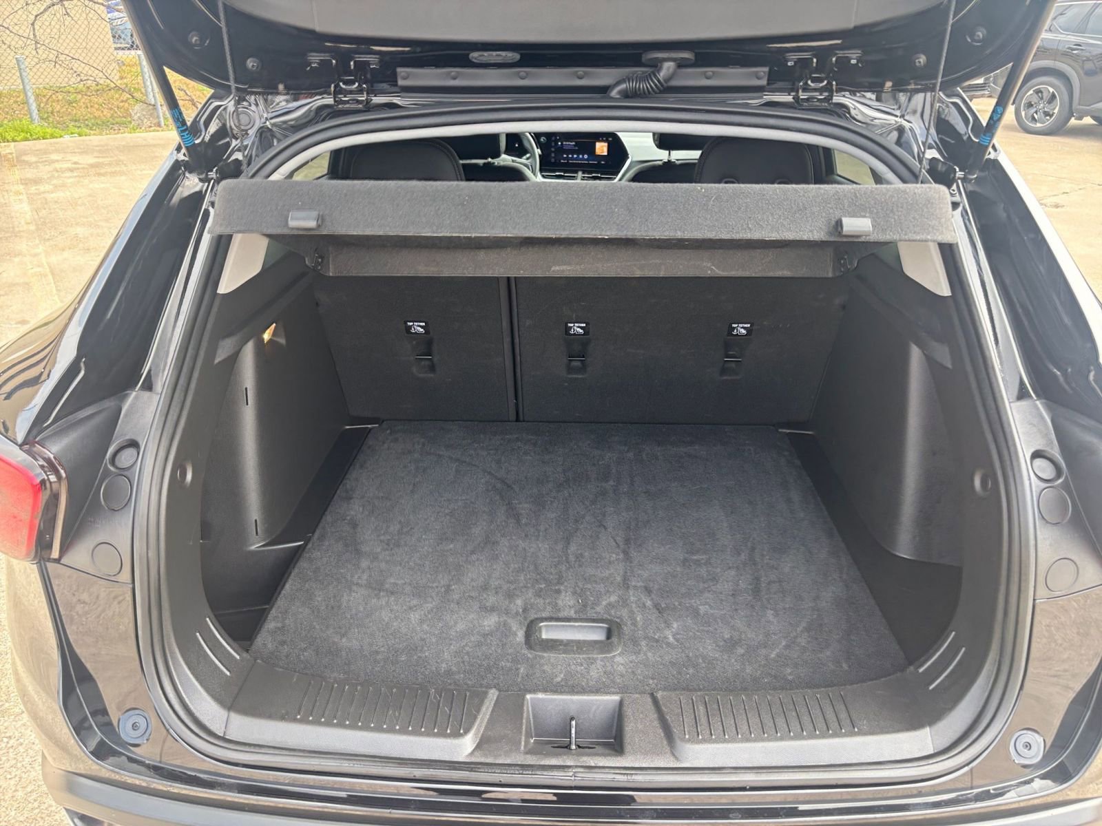 Thumbnail: 2025 Chevrolet Trax - 30