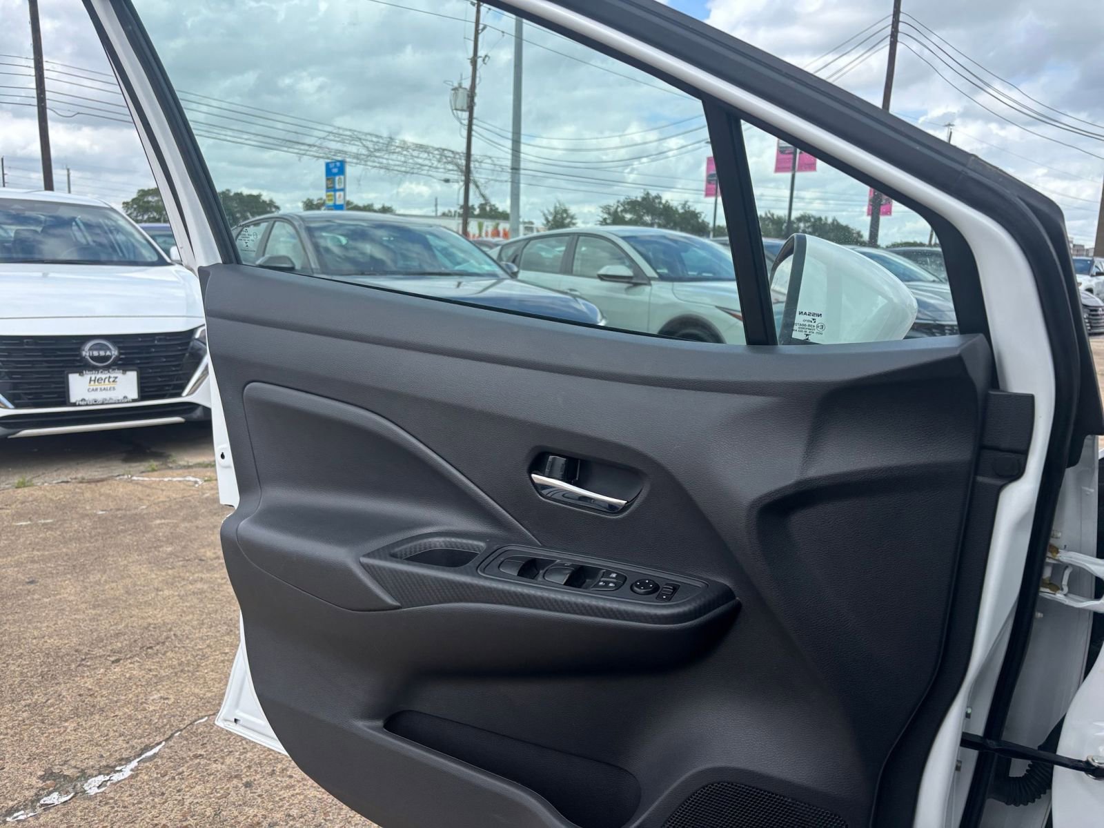 Thumbnail: 2025 Nissan Versa - 18
