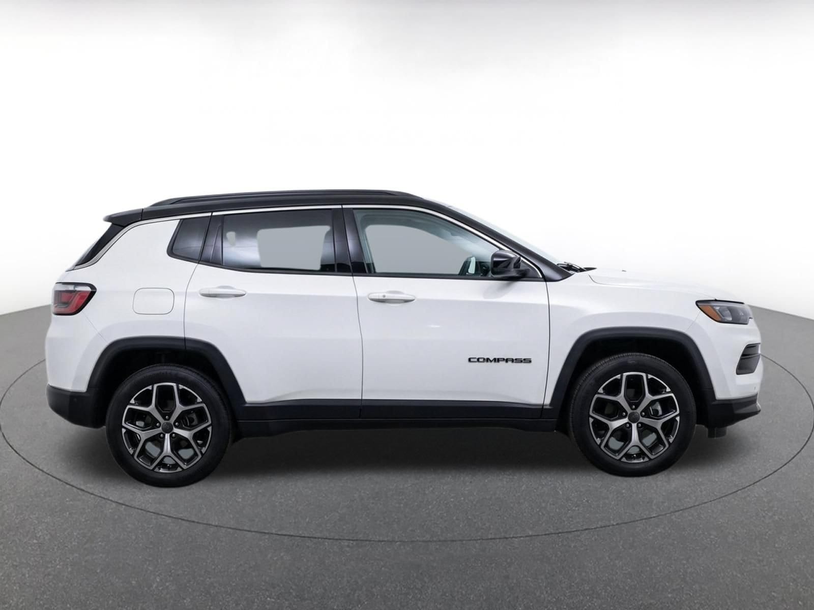 Thumbnail: 2025 Jeep Compass - 8