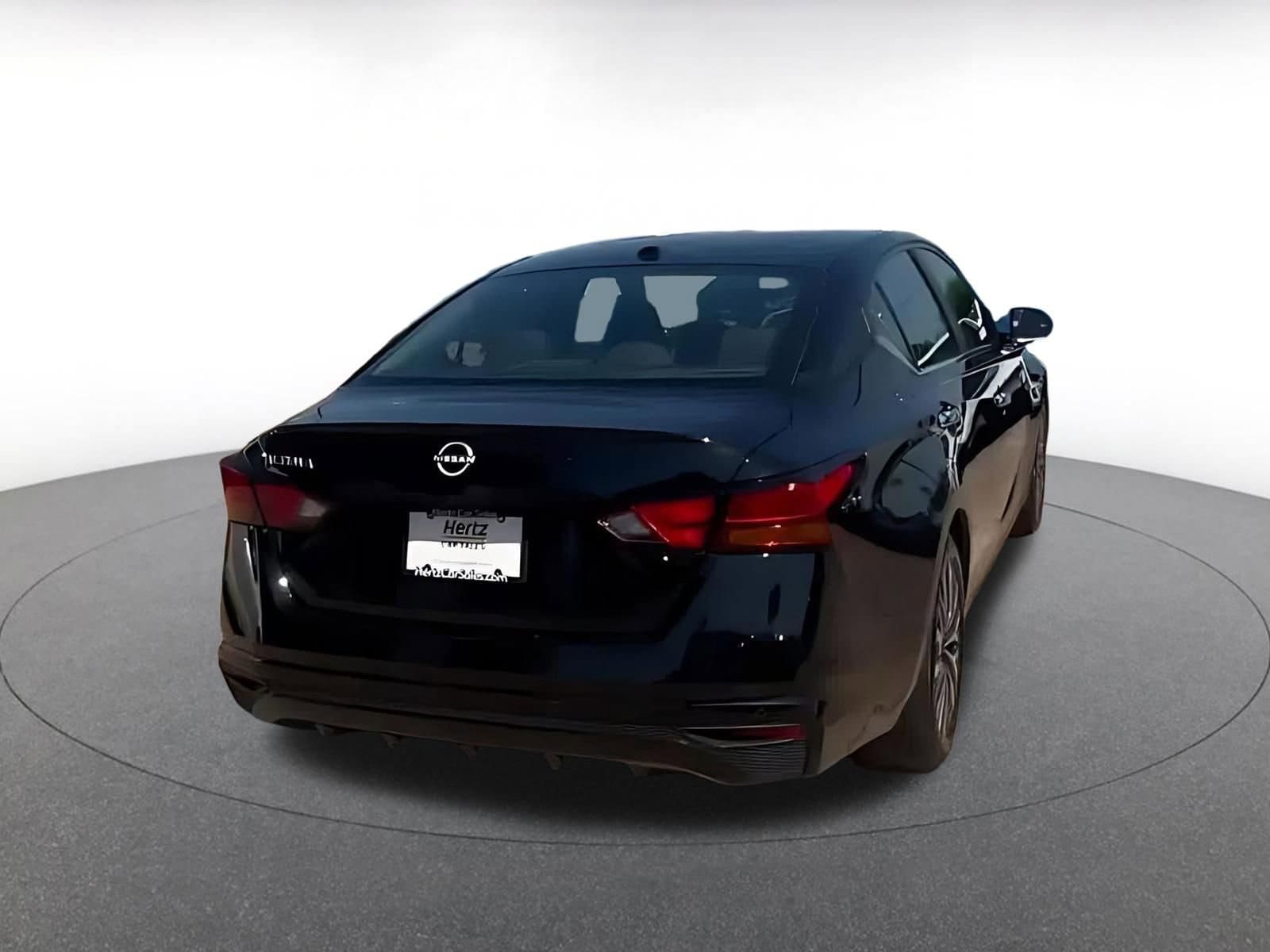 Thumbnail: 2025 Nissan Altima - 11