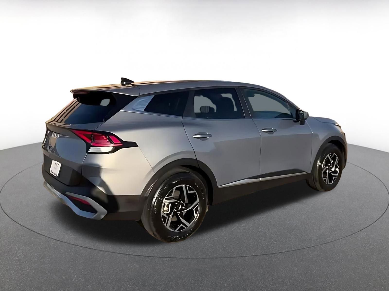 Thumbnail: 2025 Kia Sportage - 12