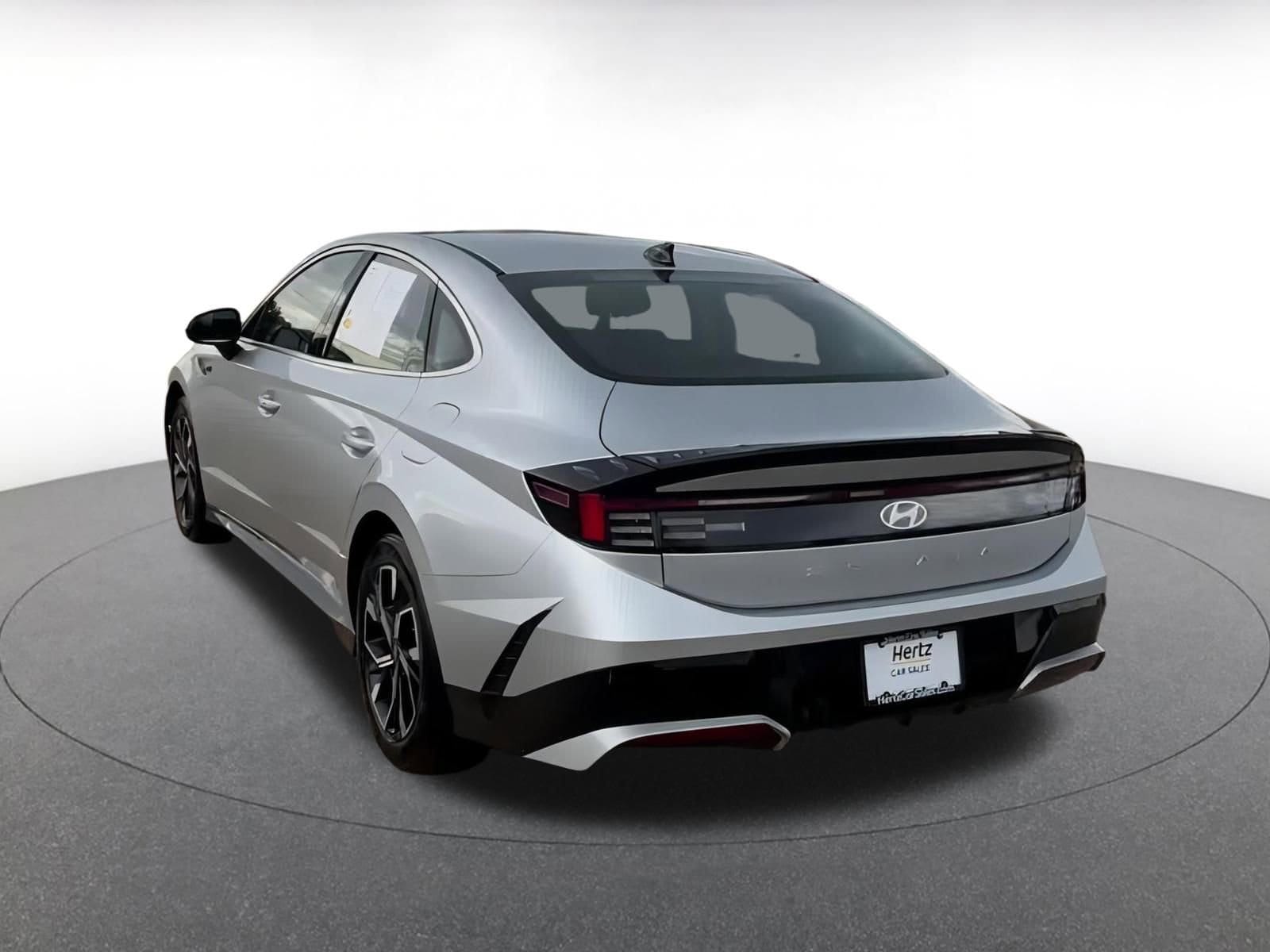 Thumbnail: 2025 Hyundai Sonata - 4