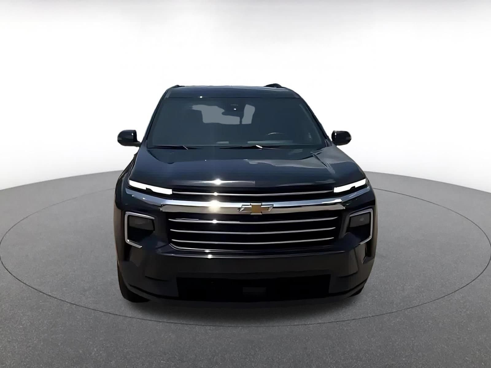 Thumbnail: 2025 Chevrolet Traverse - 4
