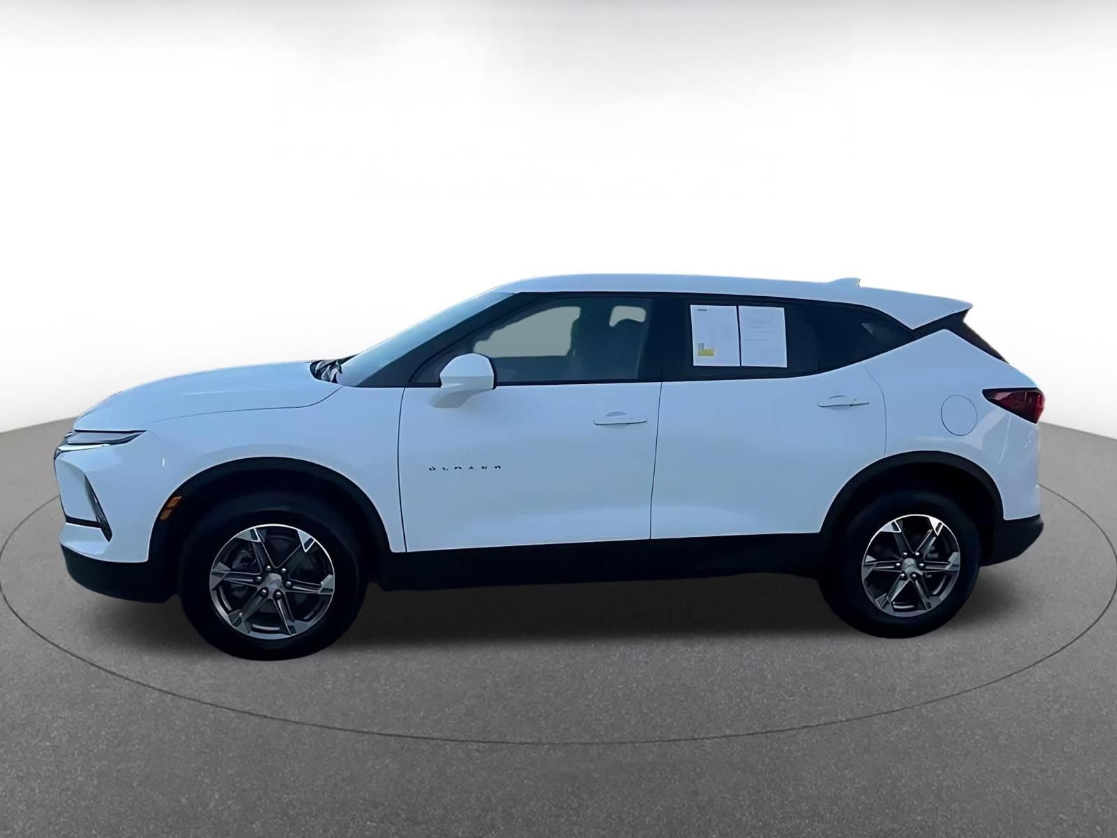 Thumbnail: 2026 Chevrolet Blazer - 8