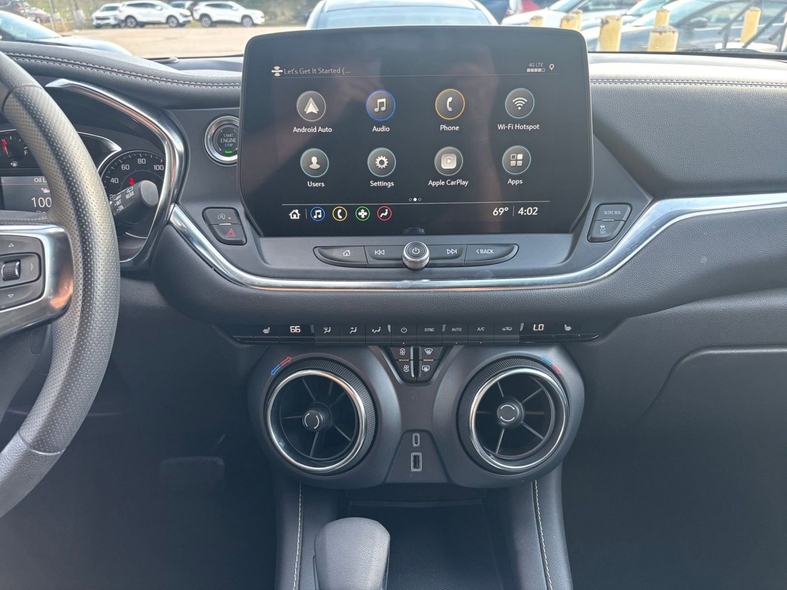 Thumbnail: 2025 Chevrolet Blazer - 17