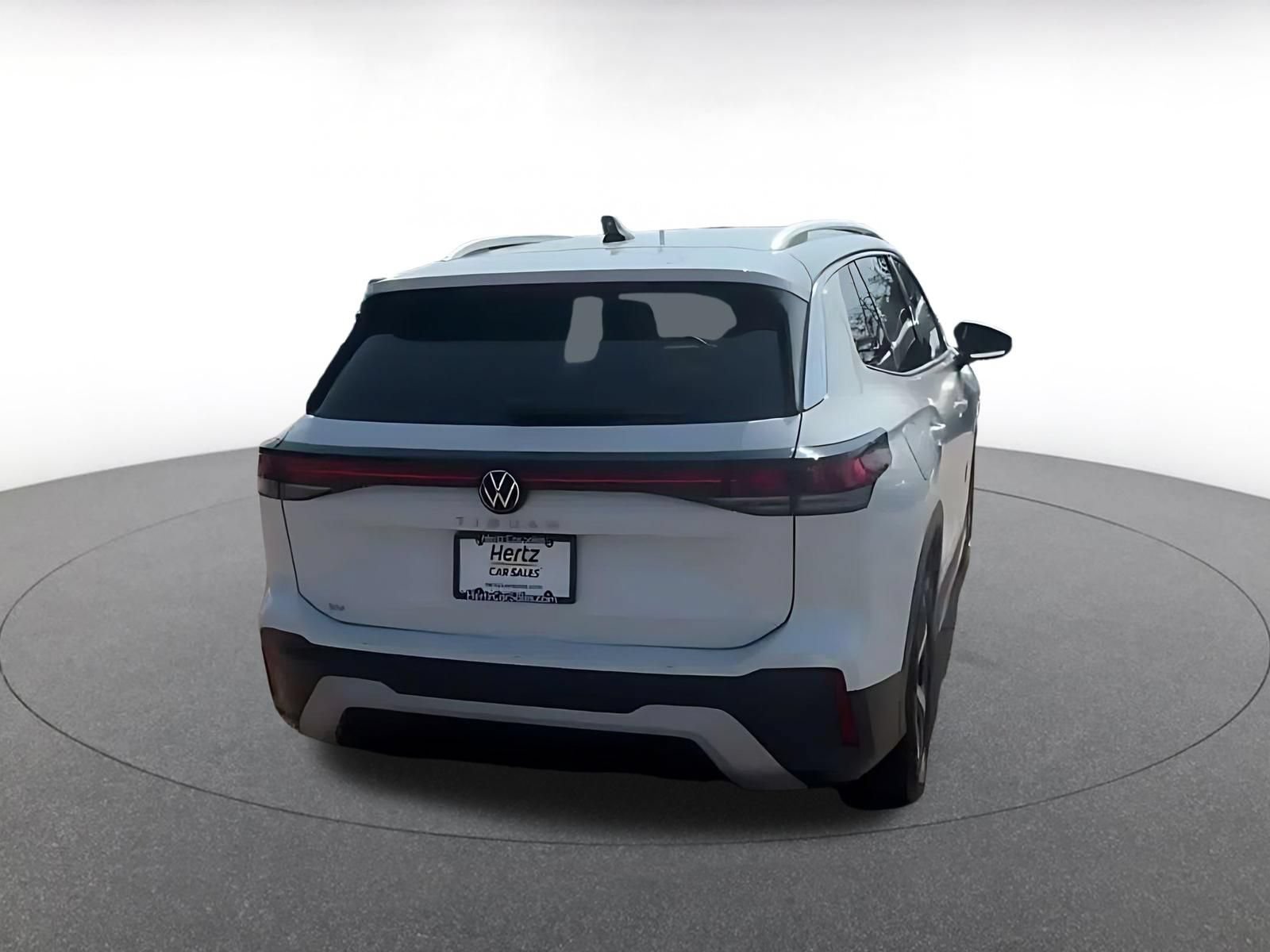 Thumbnail: 2026 Volkswagen Tiguan - 11