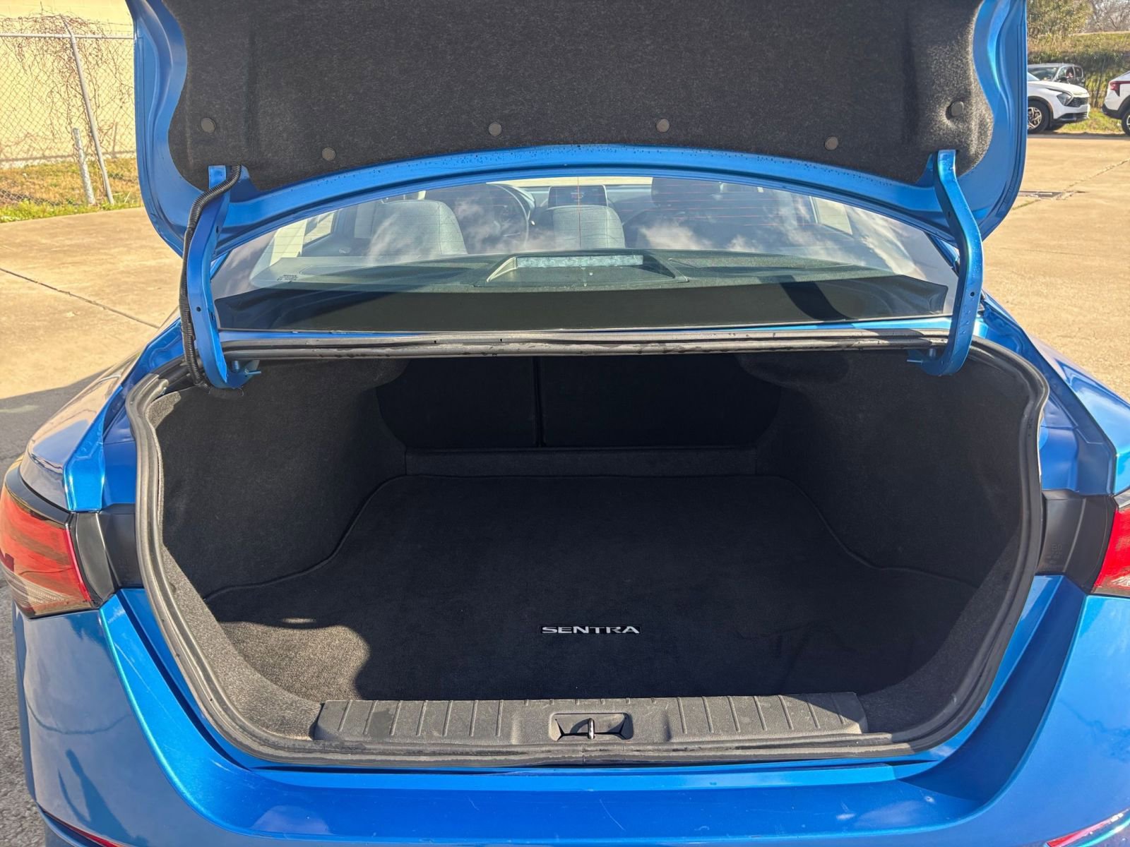 Thumbnail: 2025 Nissan Sentra - 29