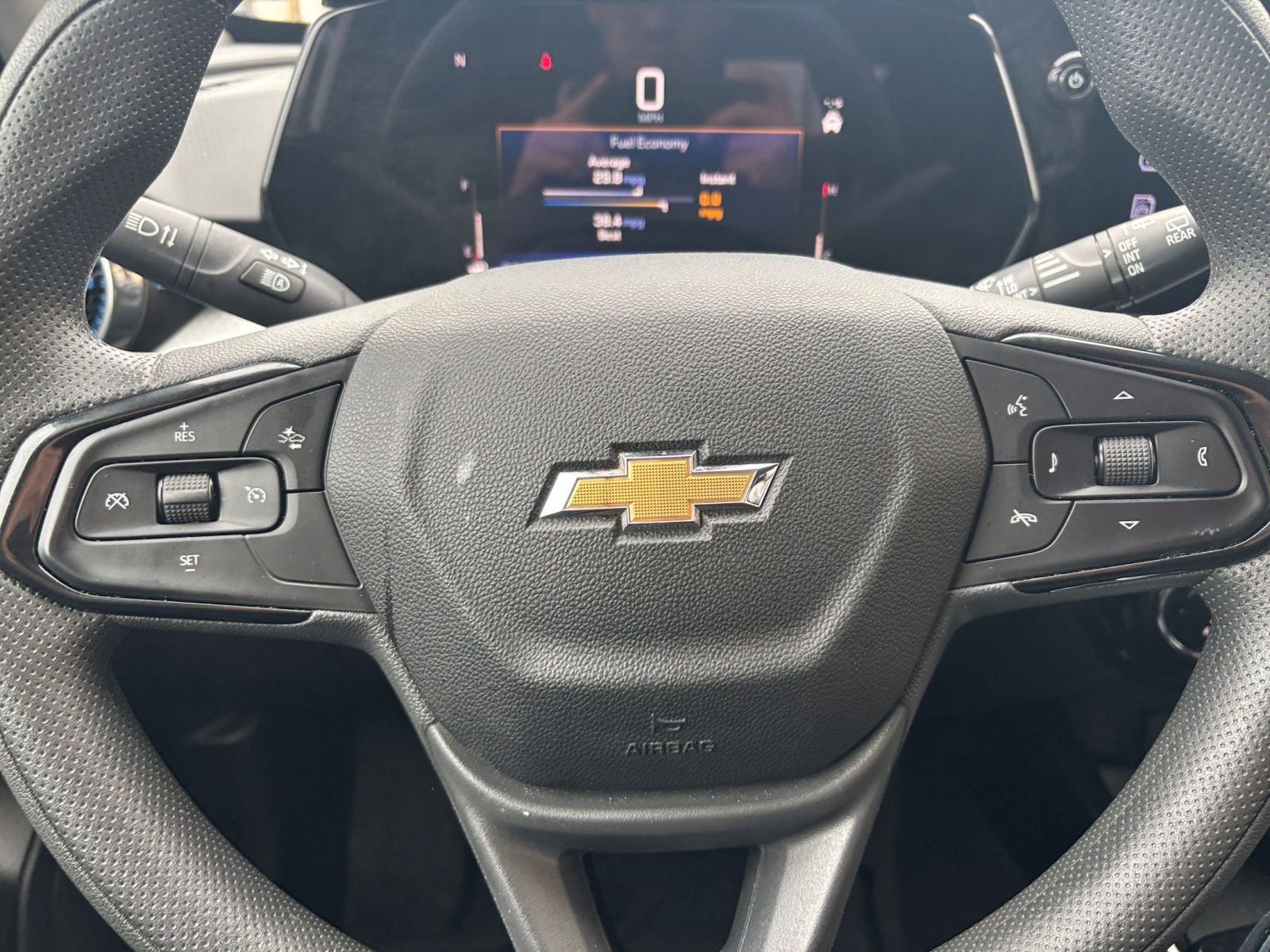 Thumbnail: 2025 Chevrolet Trax - 25