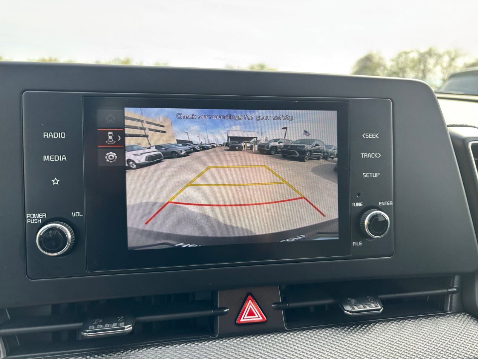 Thumbnail: 2025 Kia Sportage - 22