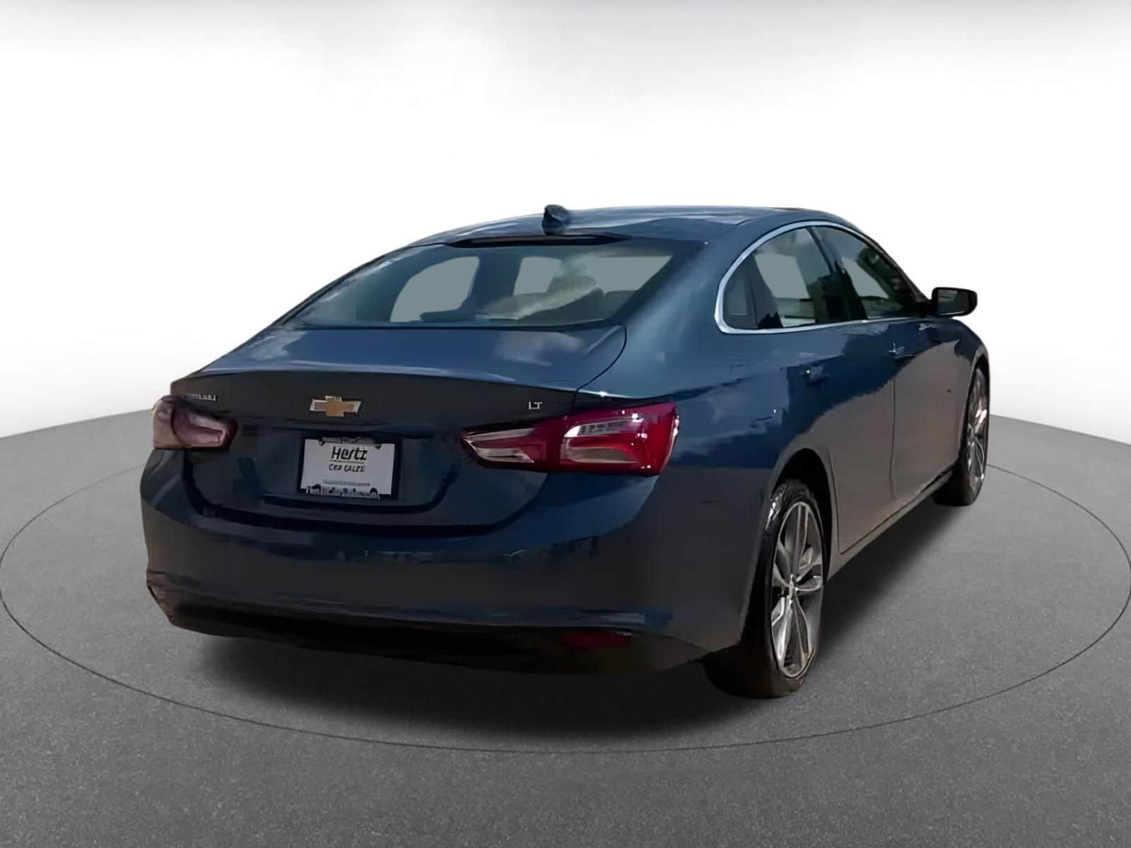 Thumbnail: 2024 Chevrolet Malibu - 14