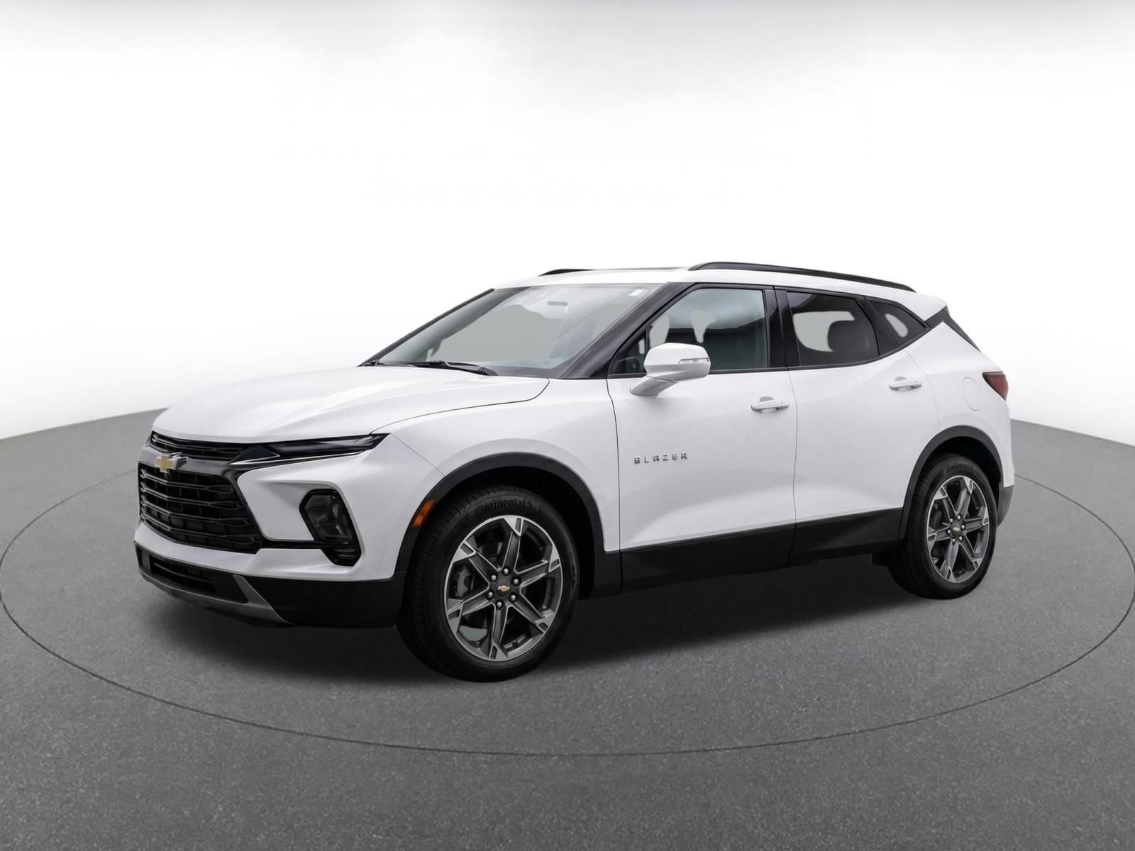 Thumbnail: 2025 Chevrolet Blazer - 3