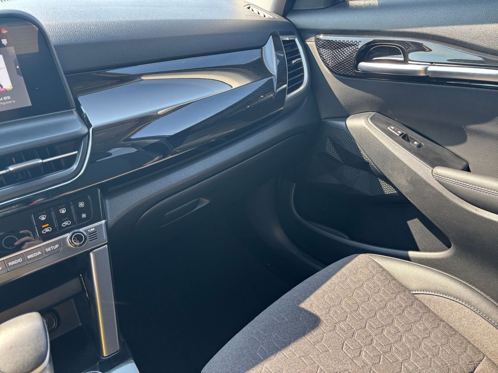 Thumbnail: 2025 Kia Seltos - 34