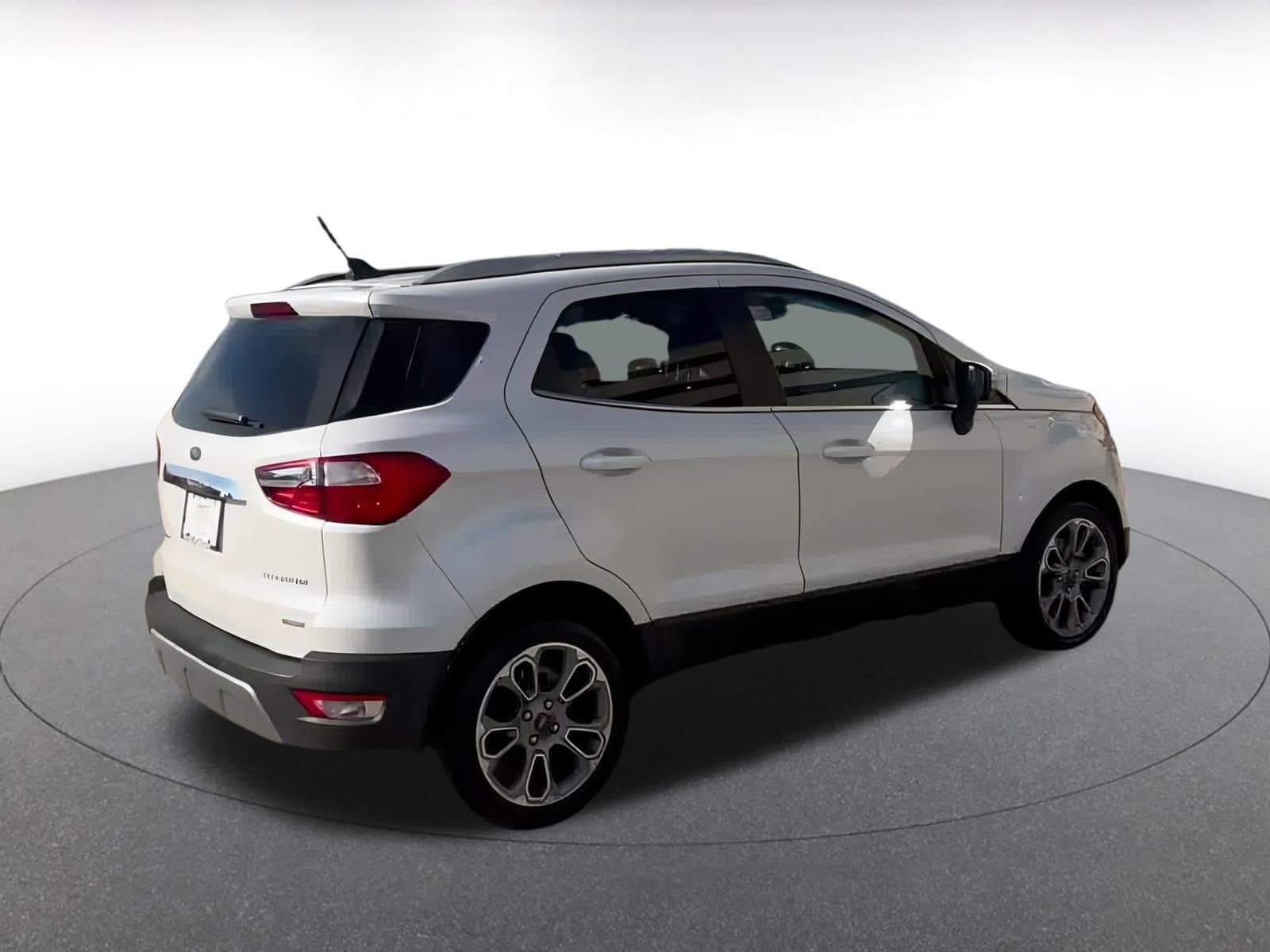 Thumbnail: 2018 Ford EcoSport - 15