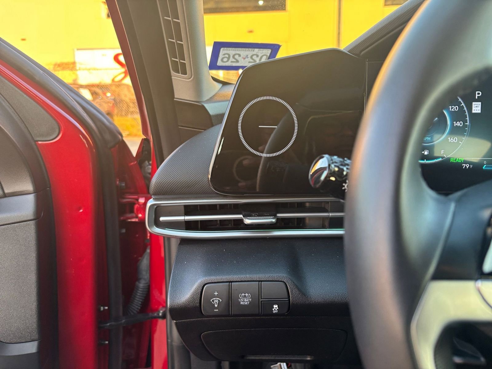 Thumbnail: 2025 Hyundai Elantra - 32