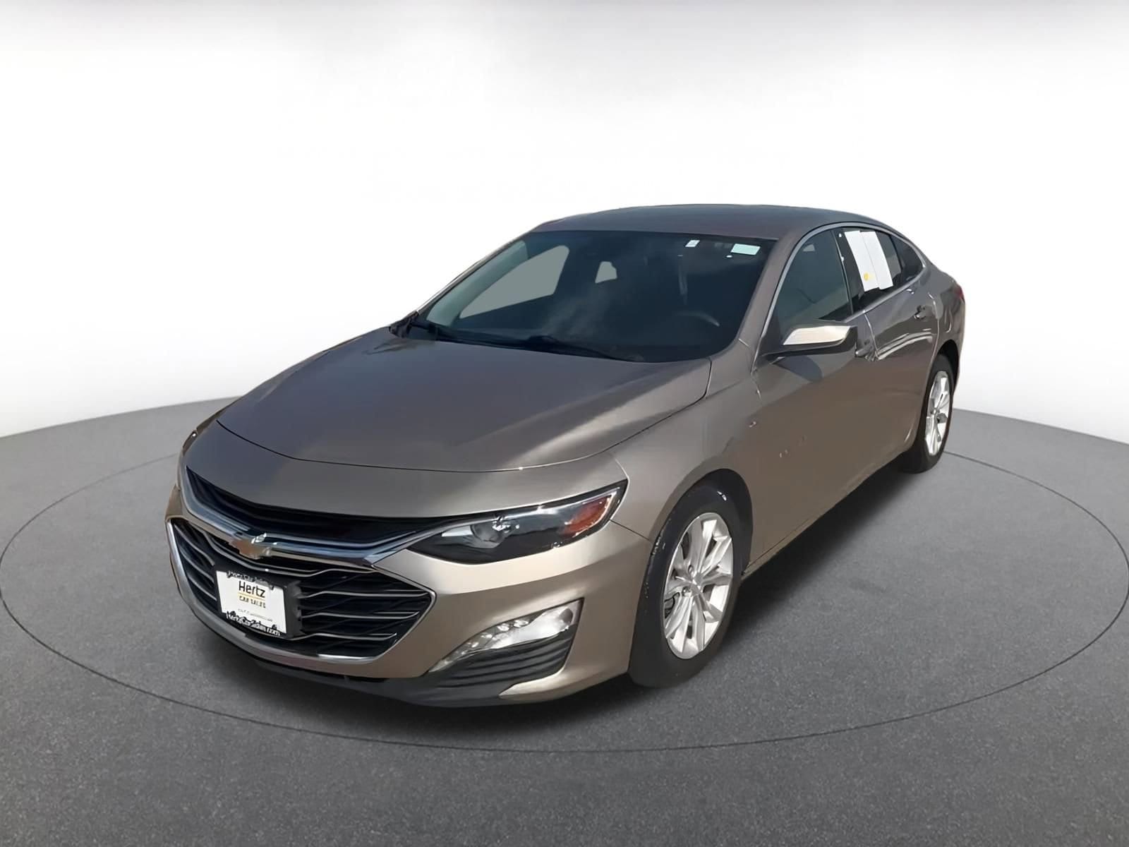 Thumbnail: 2023 Chevrolet Malibu - 4
