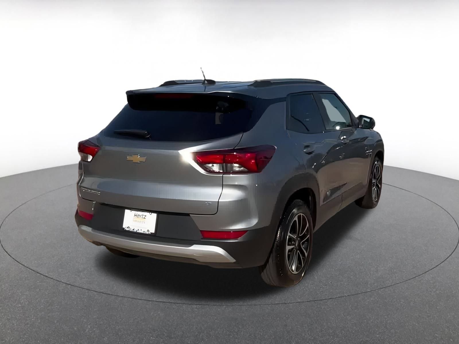 Thumbnail: 2025 Chevrolet TrailBlazer - 15