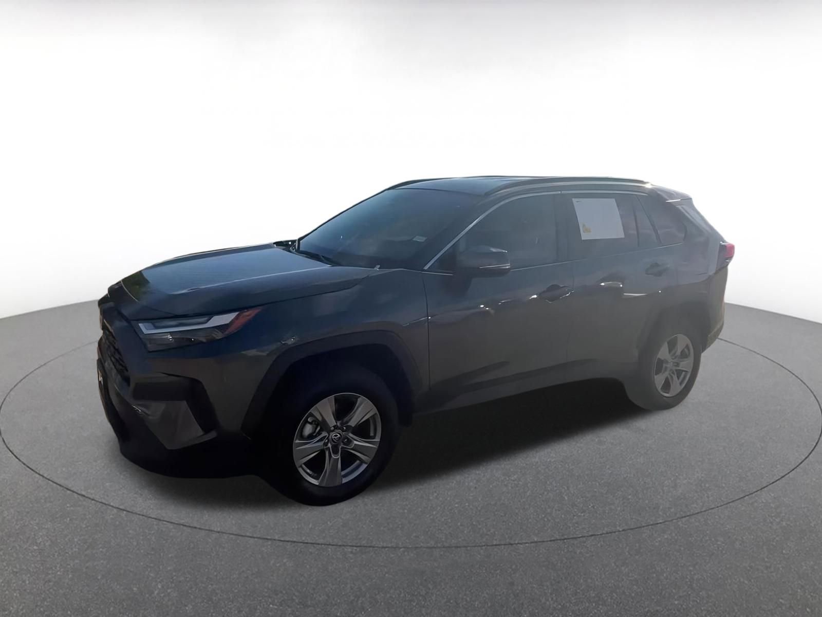 Thumbnail: 2025 Toyota RAV4 - 8