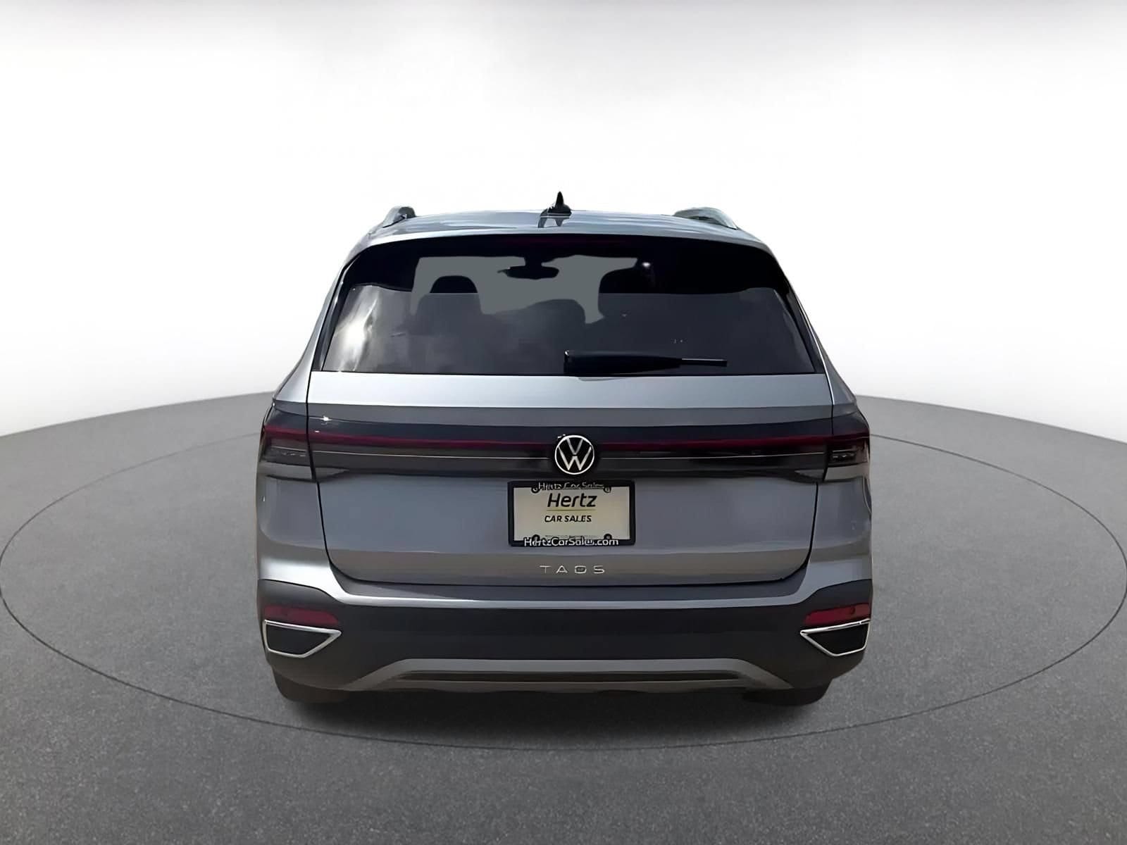 Thumbnail: 2025 Volkswagen Taos - 12