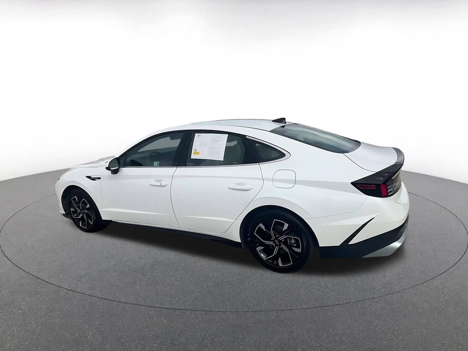 Thumbnail: 2025 Hyundai Sonata - 10