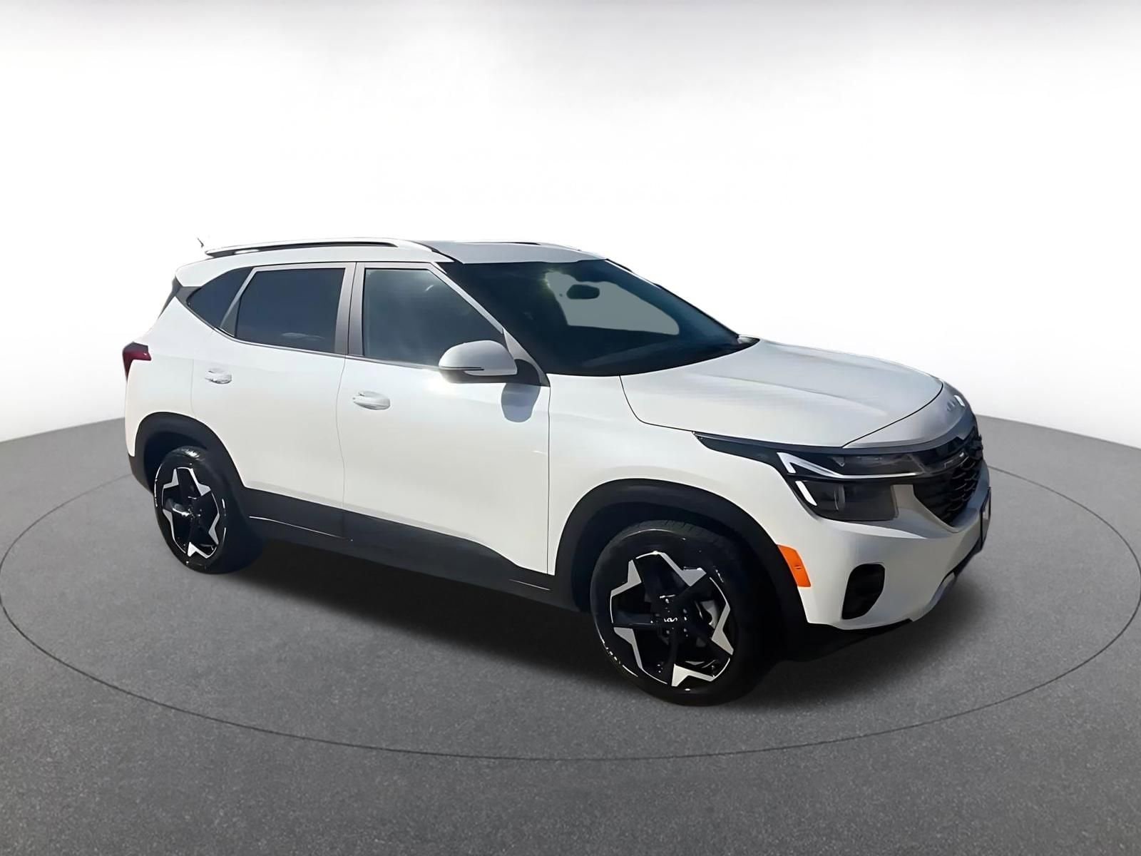 Thumbnail: 2025 Kia Seltos - 2