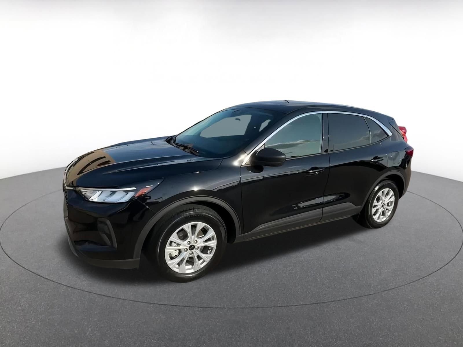 Thumbnail: 2024 Ford Escape - 5