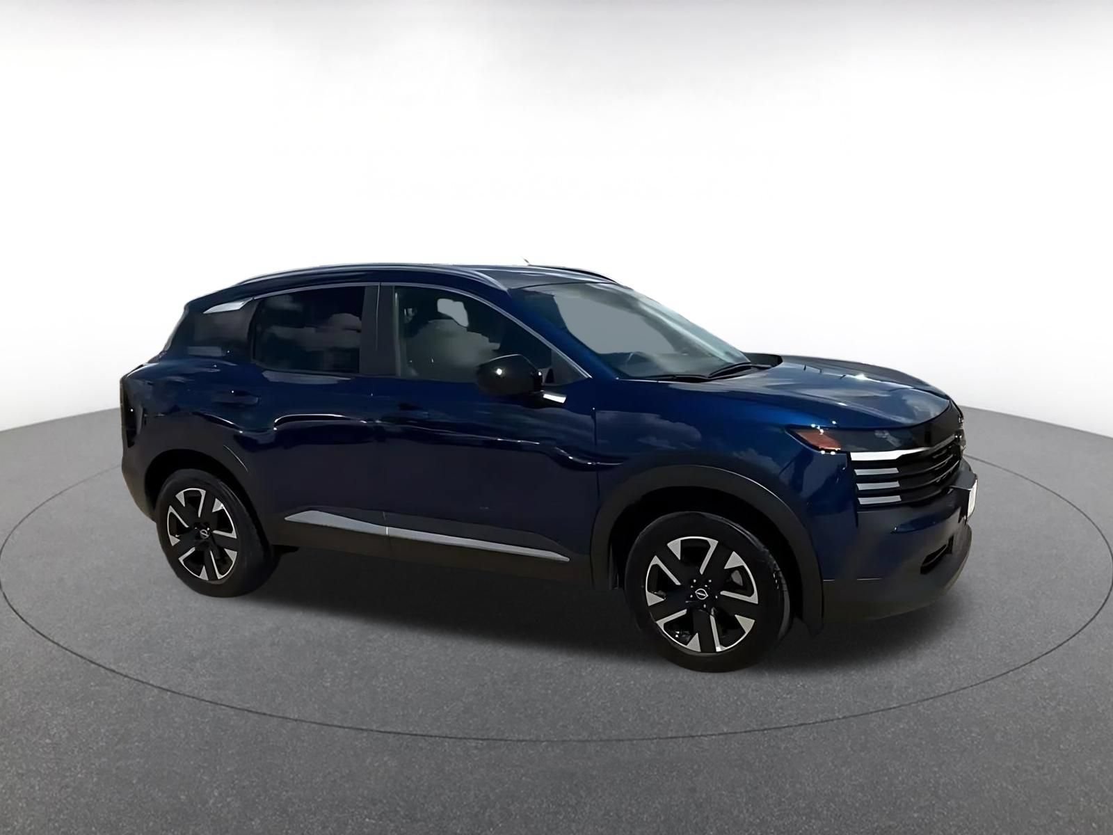 Thumbnail: 2026 Nissan Kicks - 2