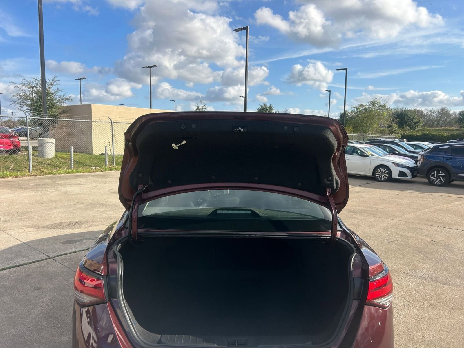 Thumbnail: 2025 Nissan Sentra - 29