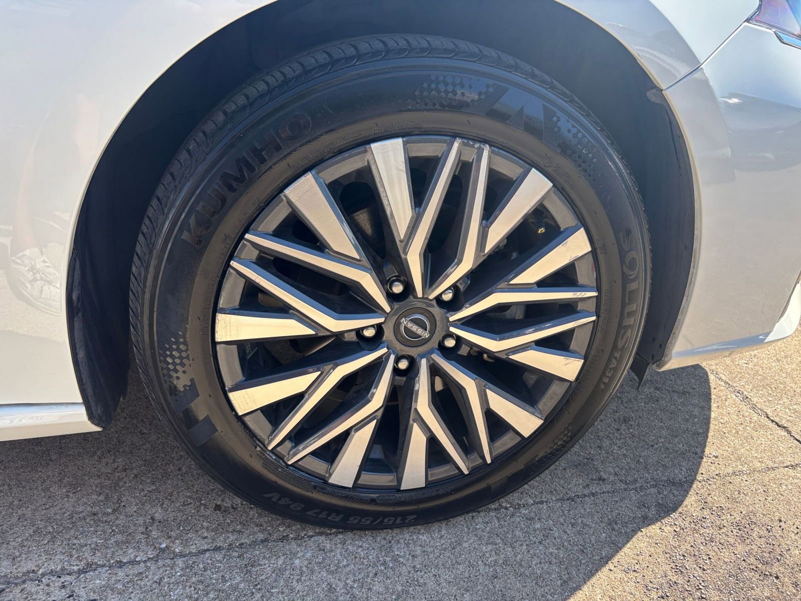 Thumbnail: 2025 Nissan Altima - 30