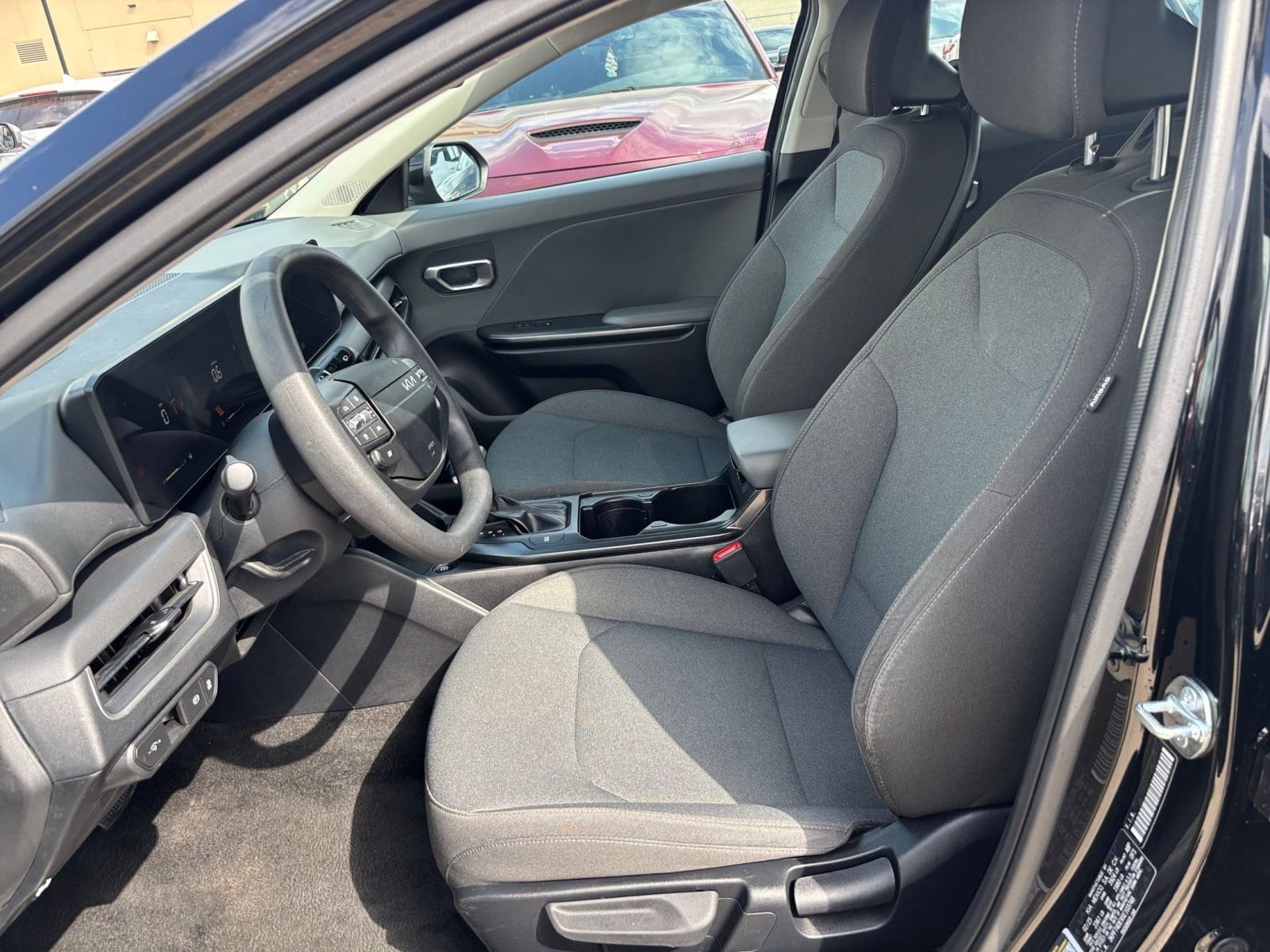 Thumbnail: 2025 Kia K4 - 25